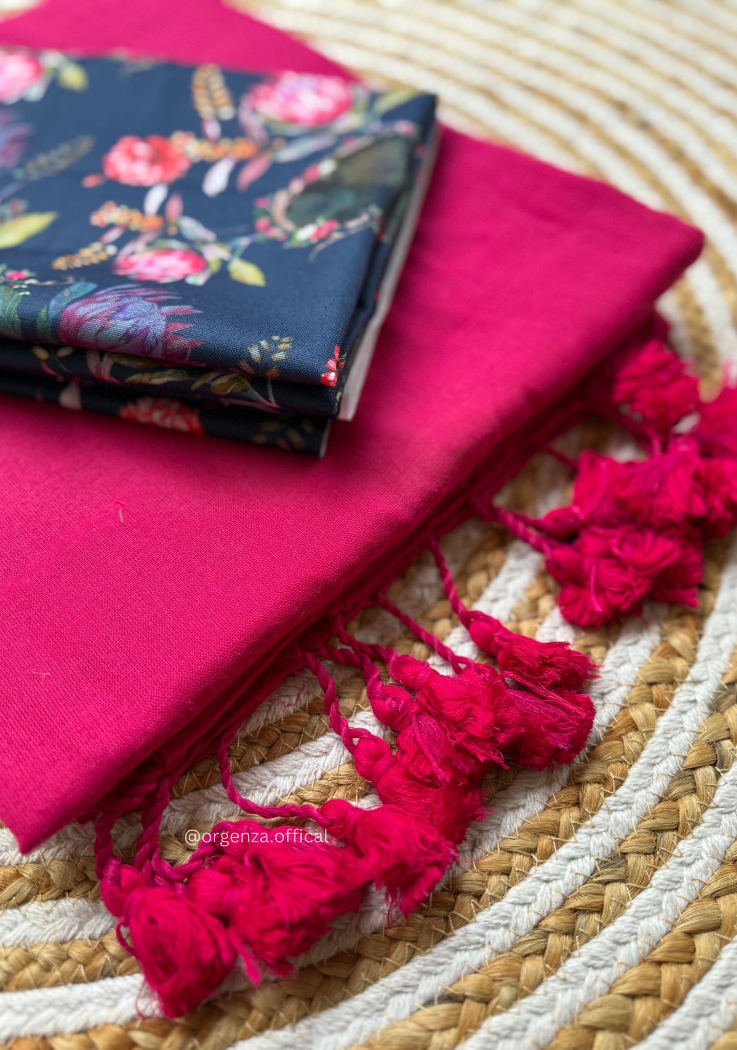 Pink Colour Cotton Saree With Flower Print Blouse