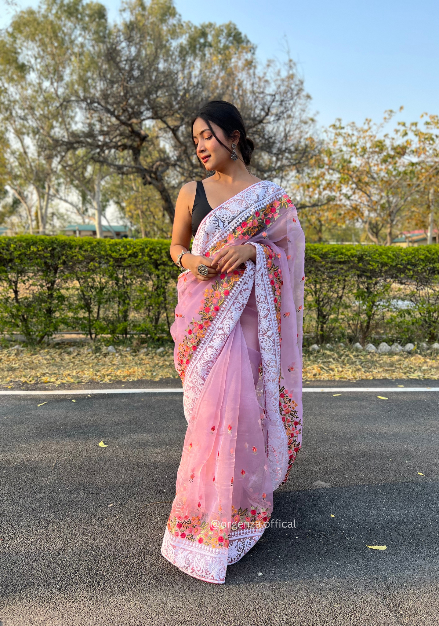 Lavender Organza Saree With Chikankari Work - Orgenza Store