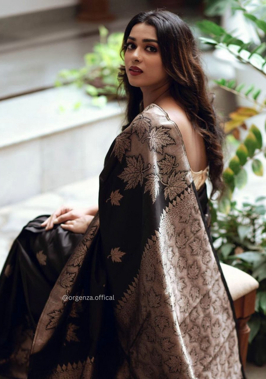 Lichi Silk Saree With Jacquard Zari Work