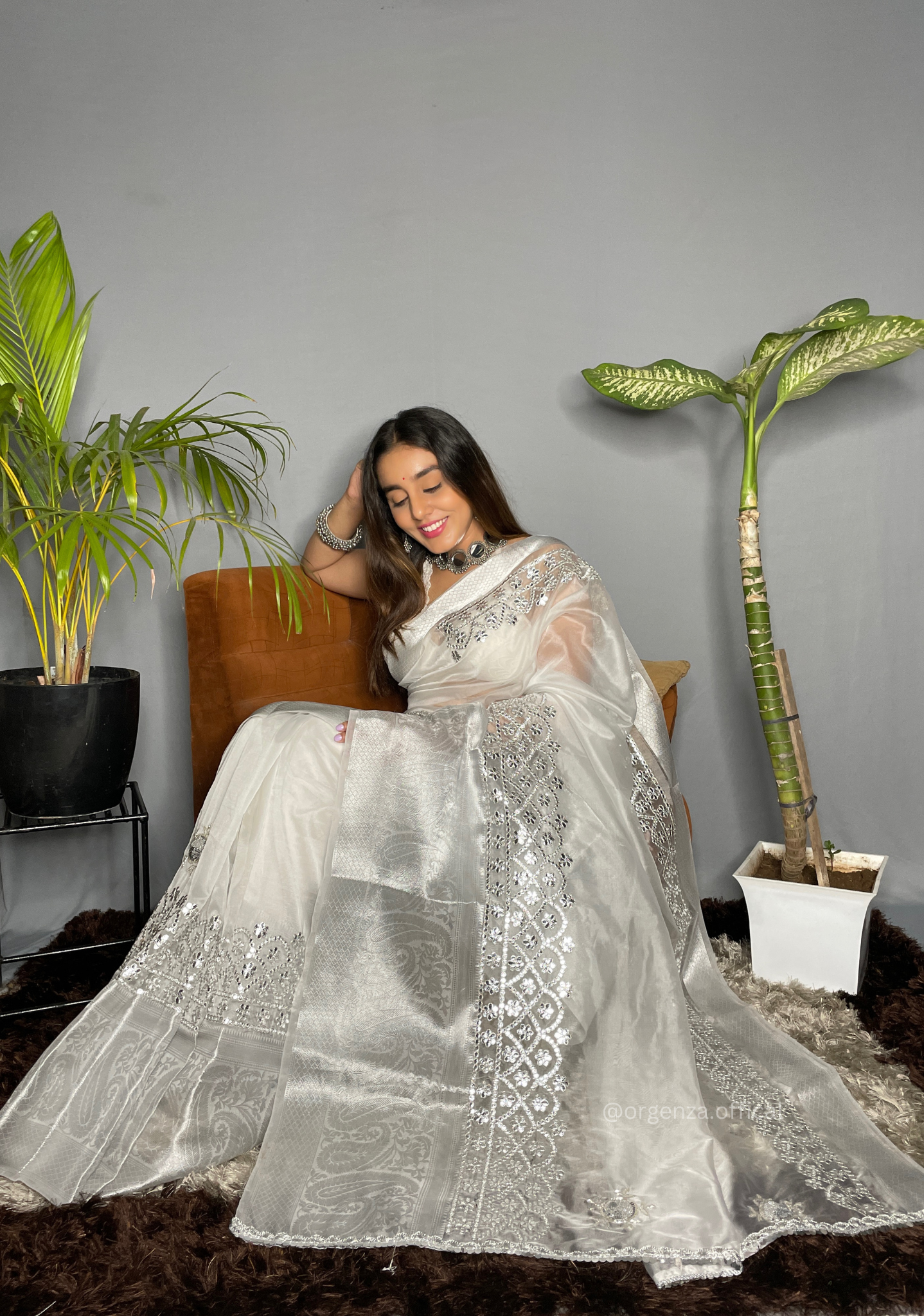 White Organza Saree With Gotta Patti Work - Orgenza Store