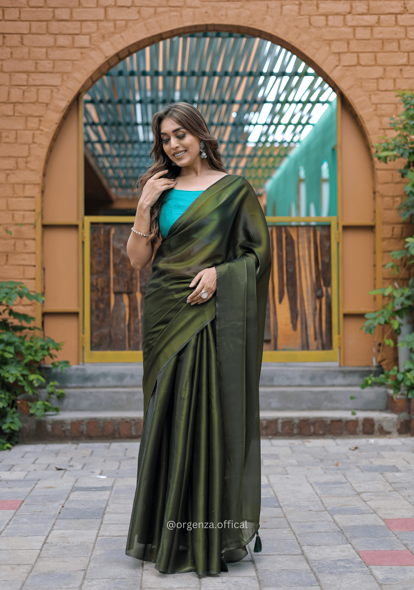 Plain Mehndi Green Colour Jimmy Choo Saree - Orgenza Store