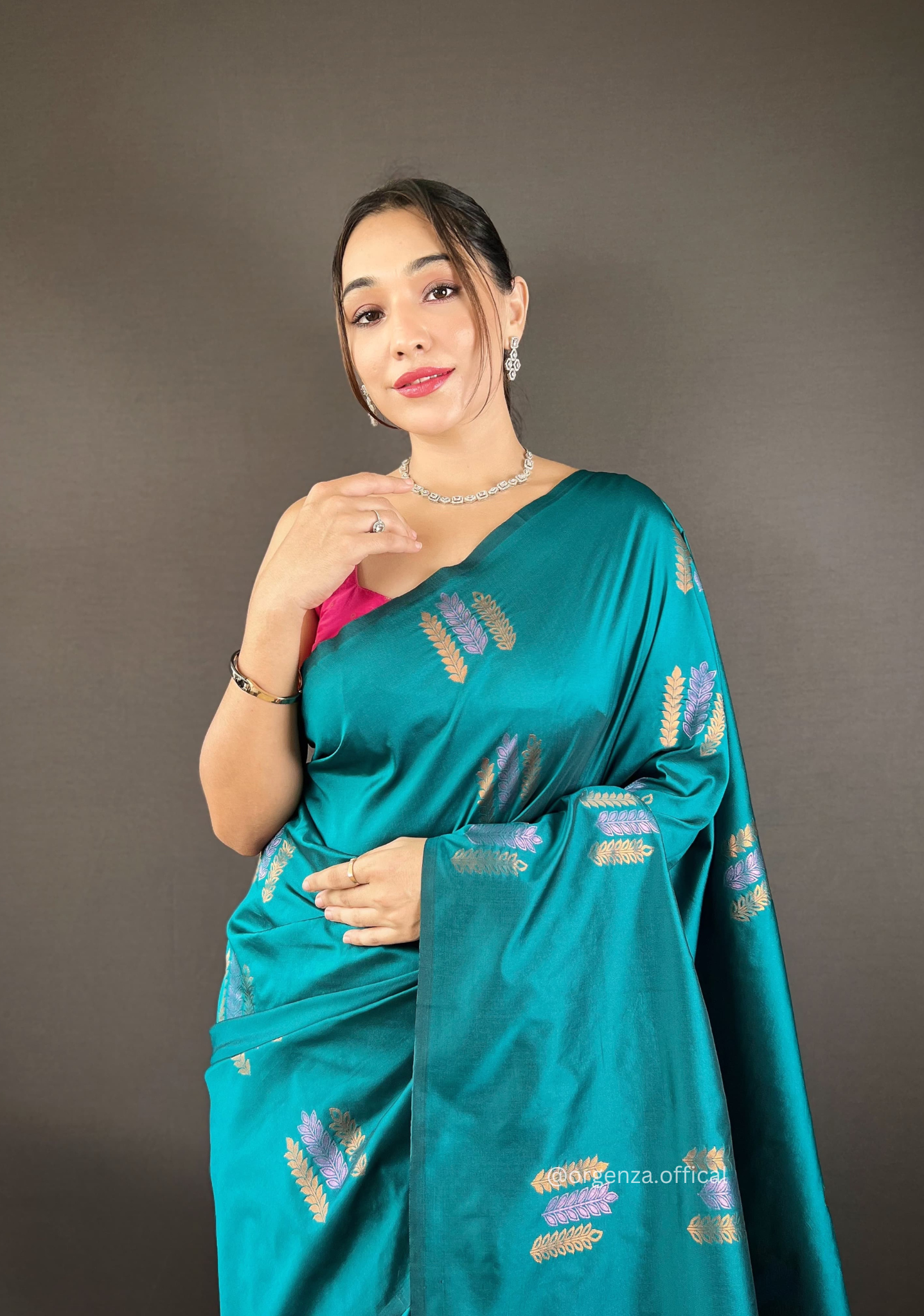 C-Green Colour Silk Saree With Zari Weaving - Orgenza Store