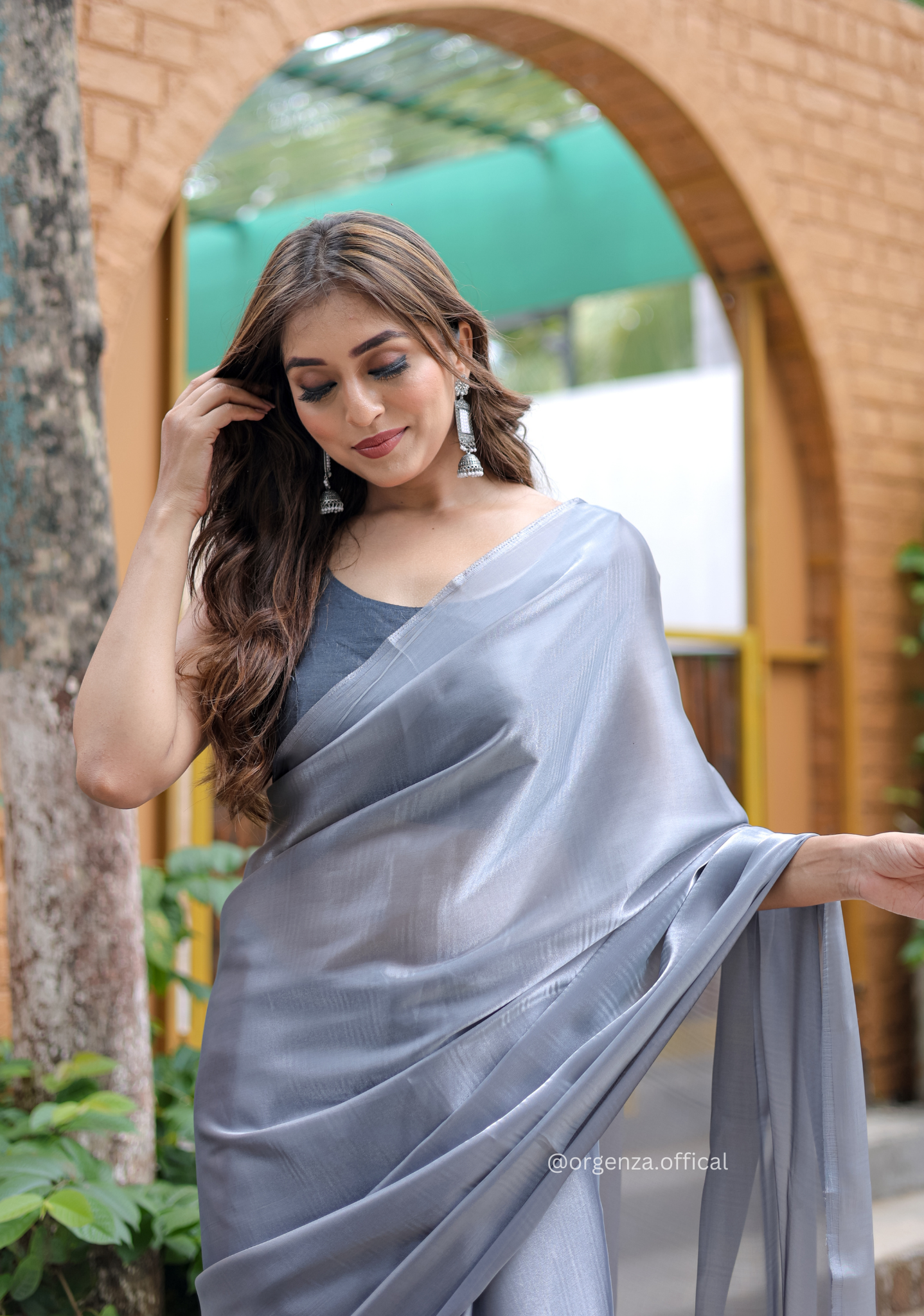 Plain Grey Colour Jimmy Choo Saree - Orgenza Store