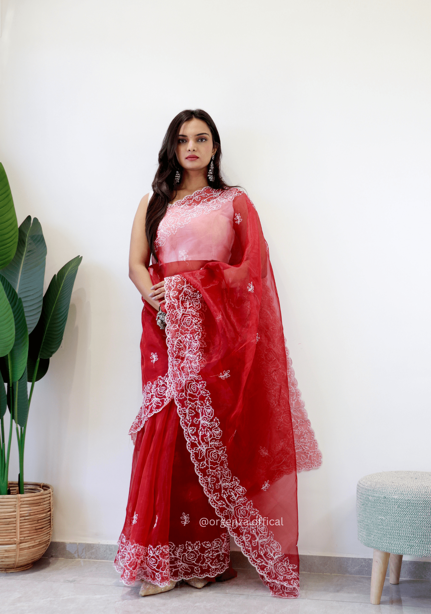 Red Colour Embroidery Thread Work Saree - Orgenza Store