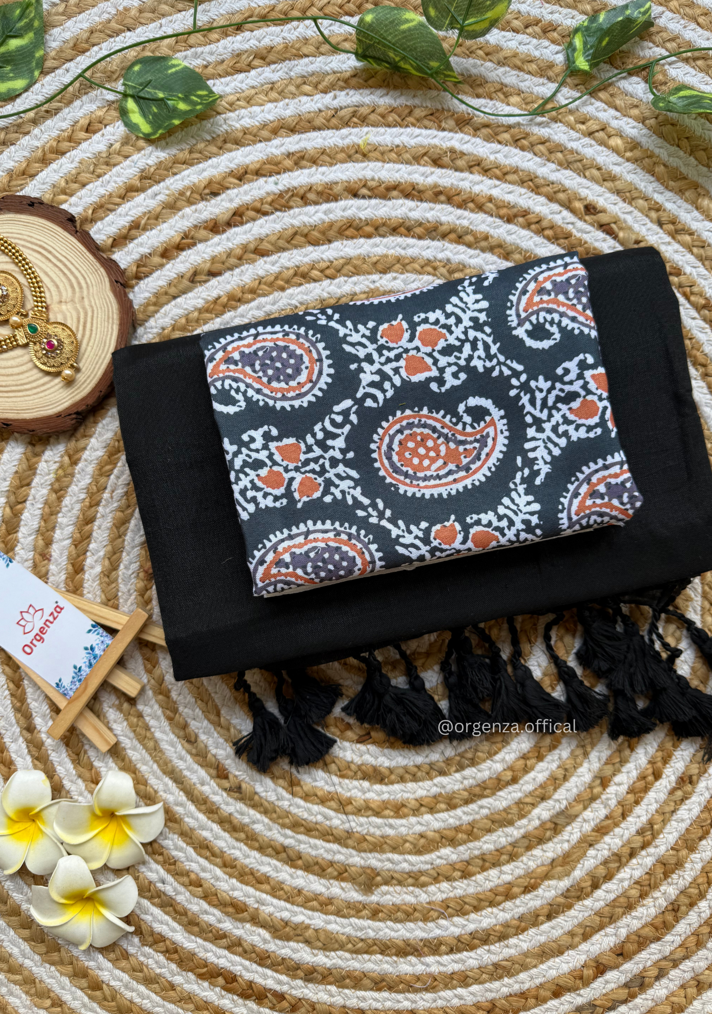 Black Colour Cotton Saree With Mango Print Blouse