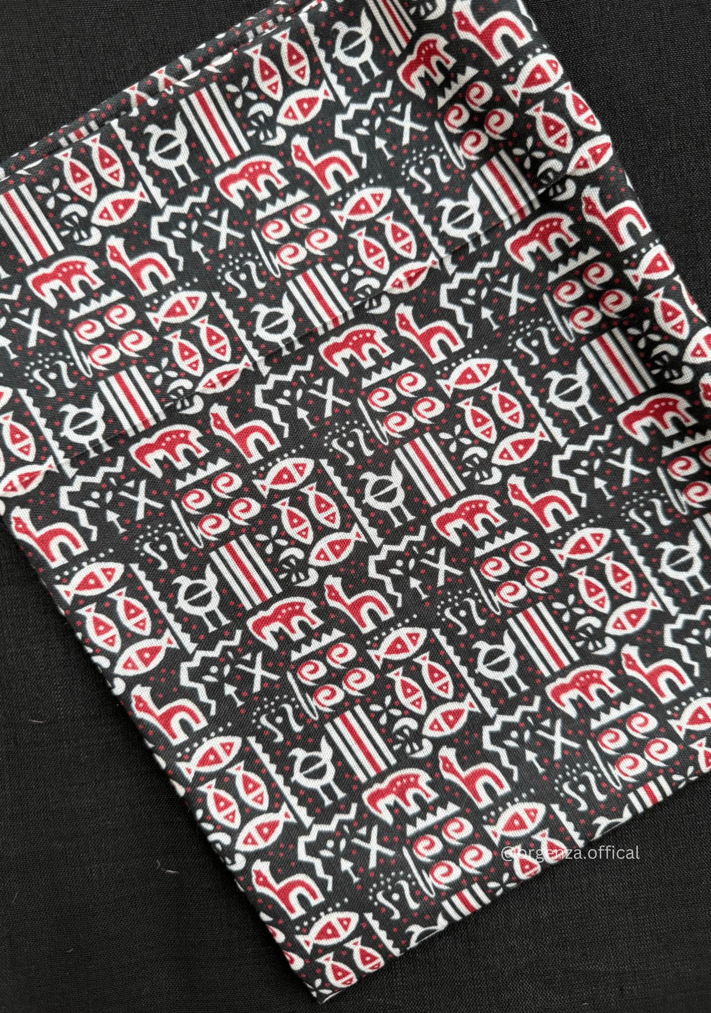 Black Colour Cotton Saree With Multi Print Blouse - Orgenza Store - digisoch