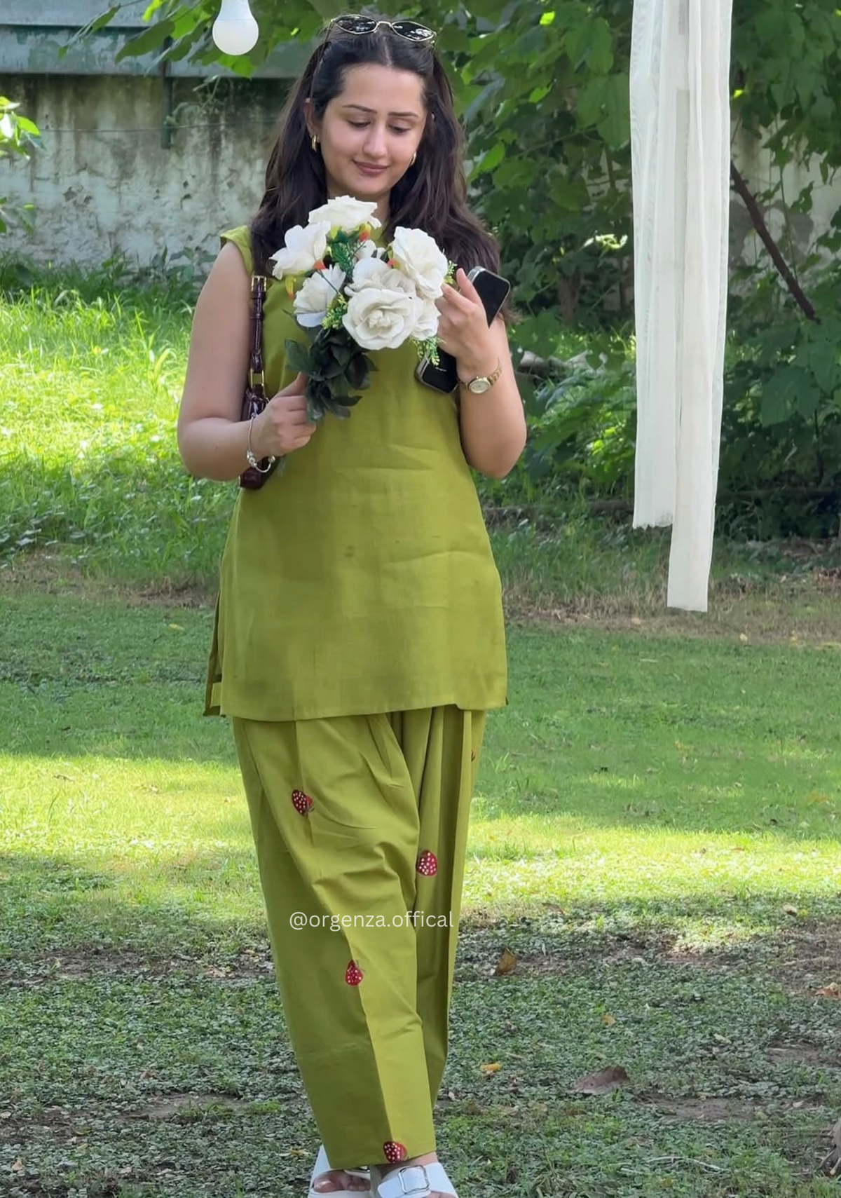Parrot Green Mal Chanderi Farshi Salwar Set