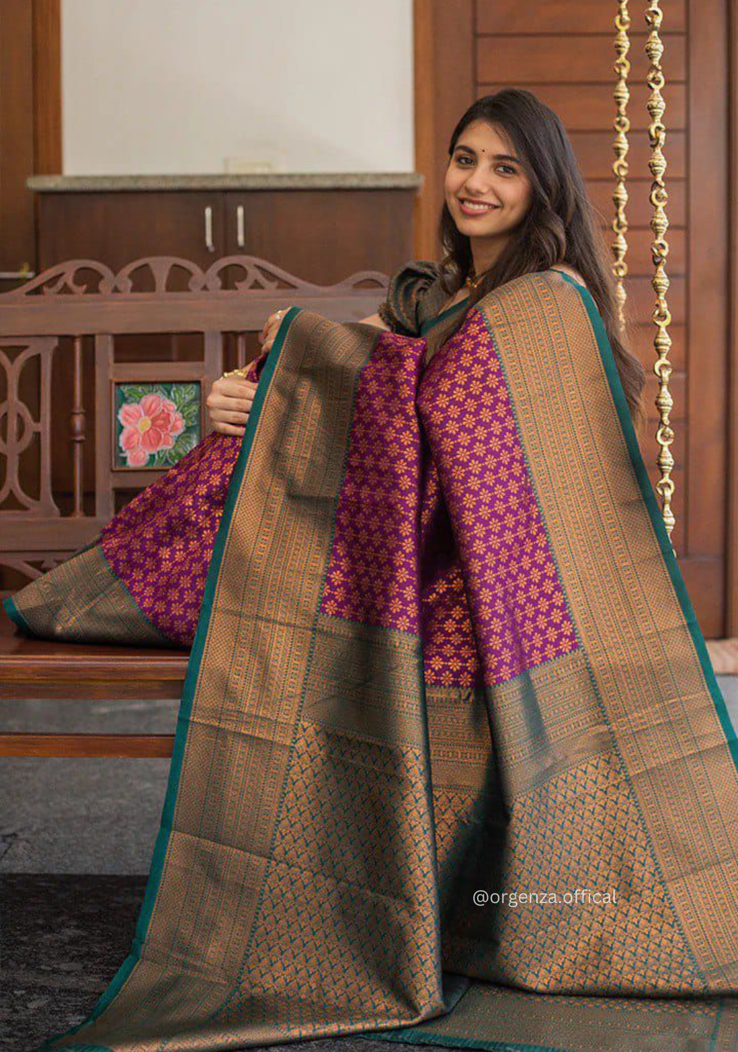 Lichi Silk Saree With Jacquard Zari Work