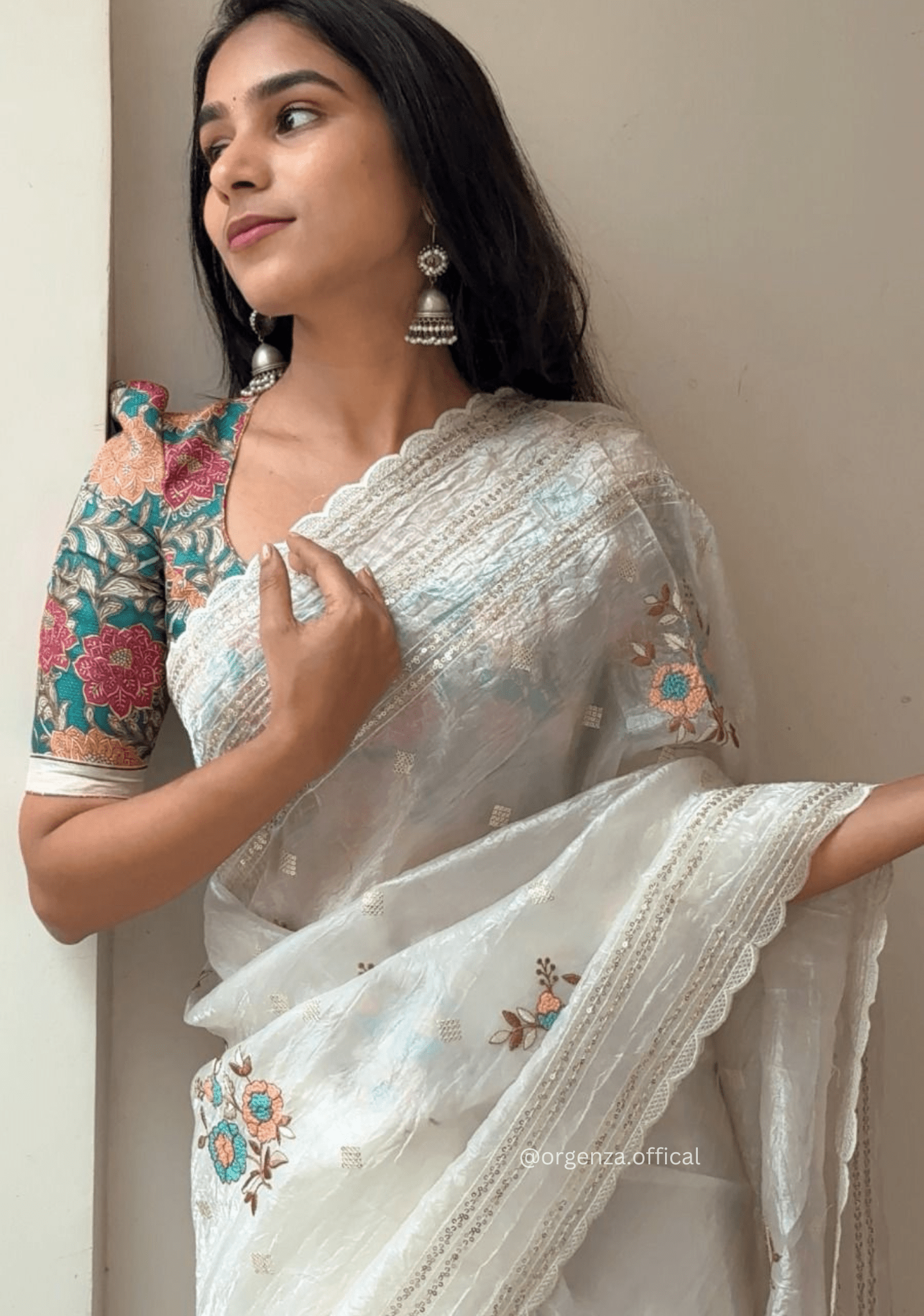 White Colour Crush Organza Saree - Orgenza Store - digisoch