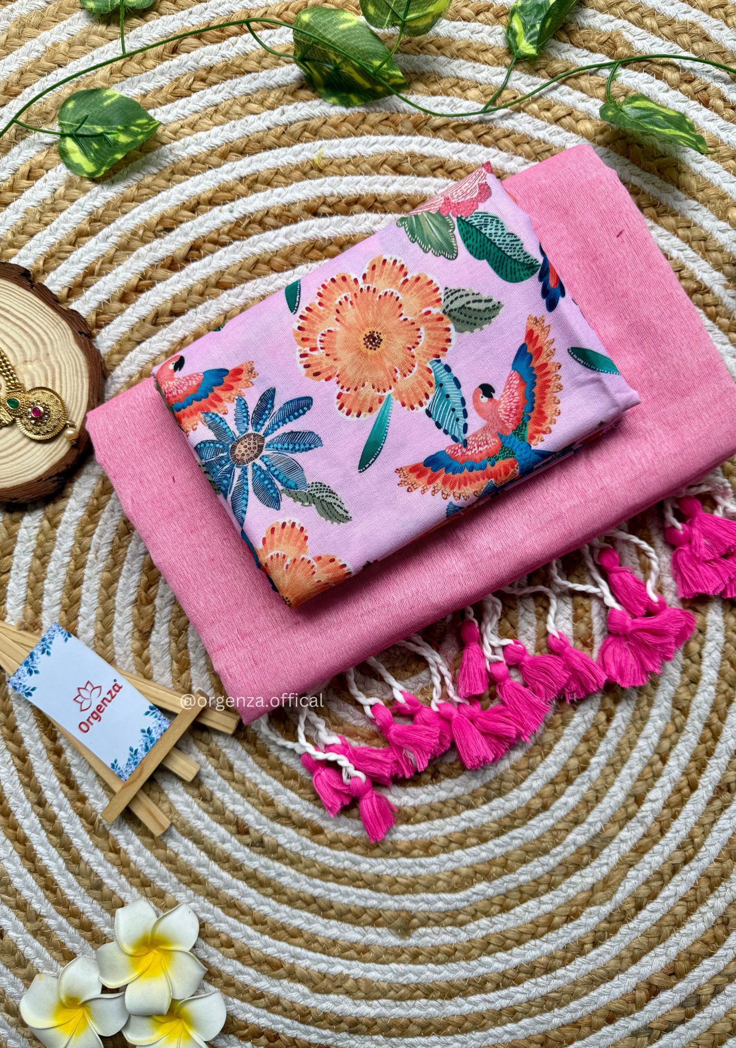 Baby Pink Colour Cotton Saree With Flower Print Blouse