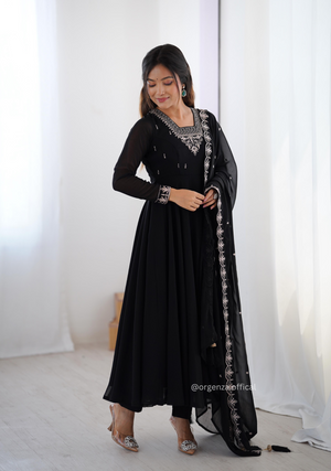 Black Colour Georgette Anarkali With Dupatta And Pant - Orgenza Store