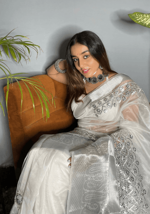 White Organza Saree With Gotta Patti Work - Orgenza Store - digisoch