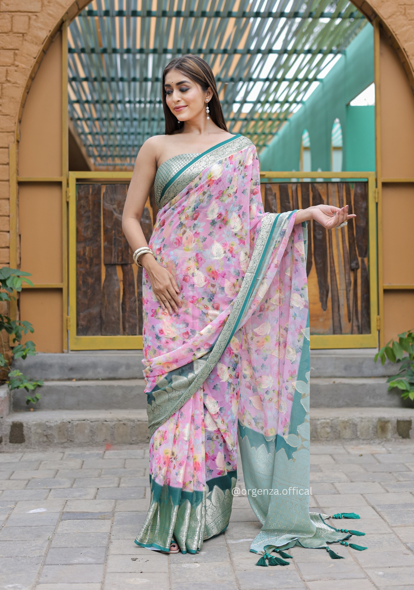 Baby Pink Georgette Saree With Viscose Border - Orgenza Store