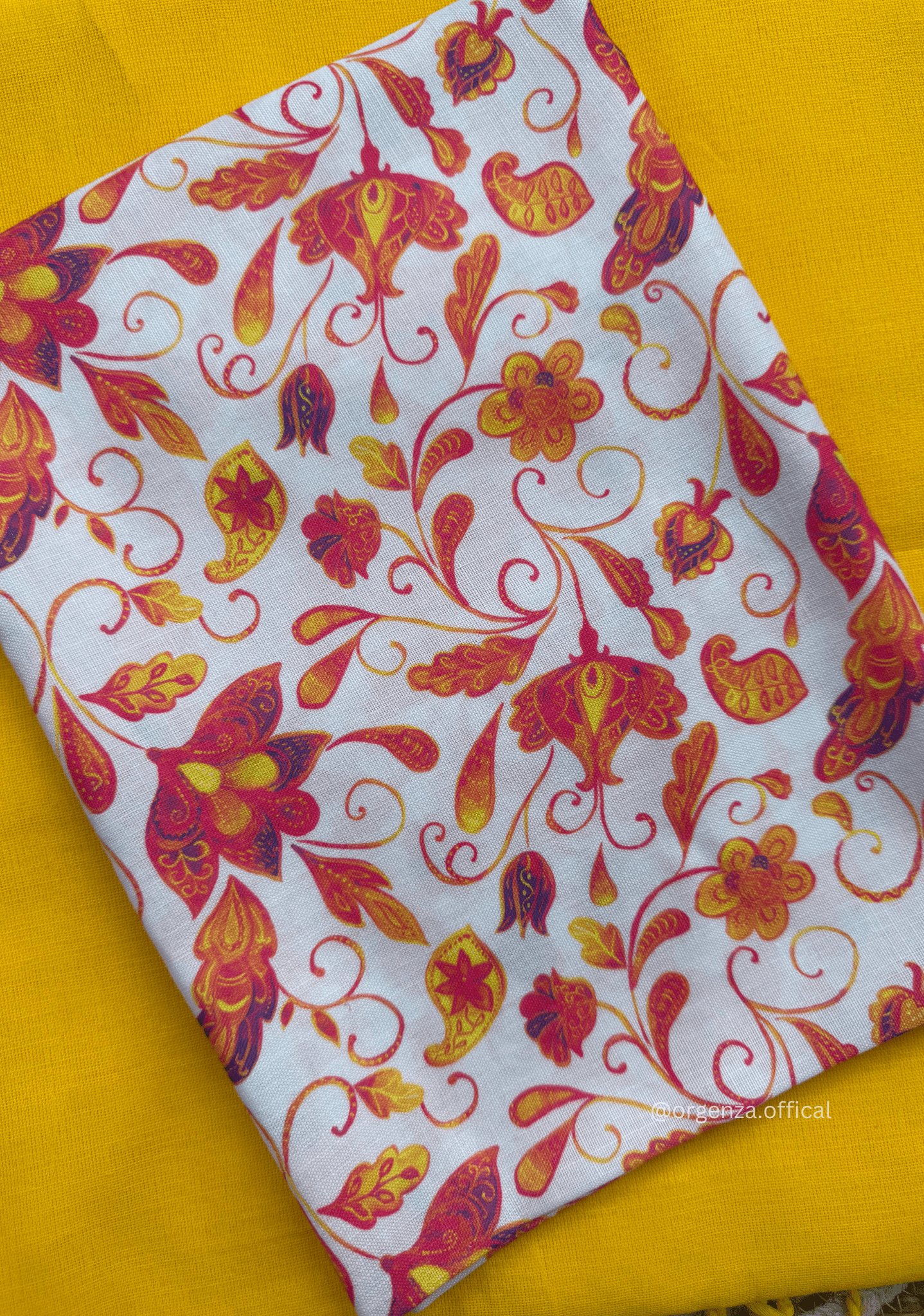 Yellow Colour Cotton Saree With White Multi Print Blouse - Orgenza Store - digisoch
