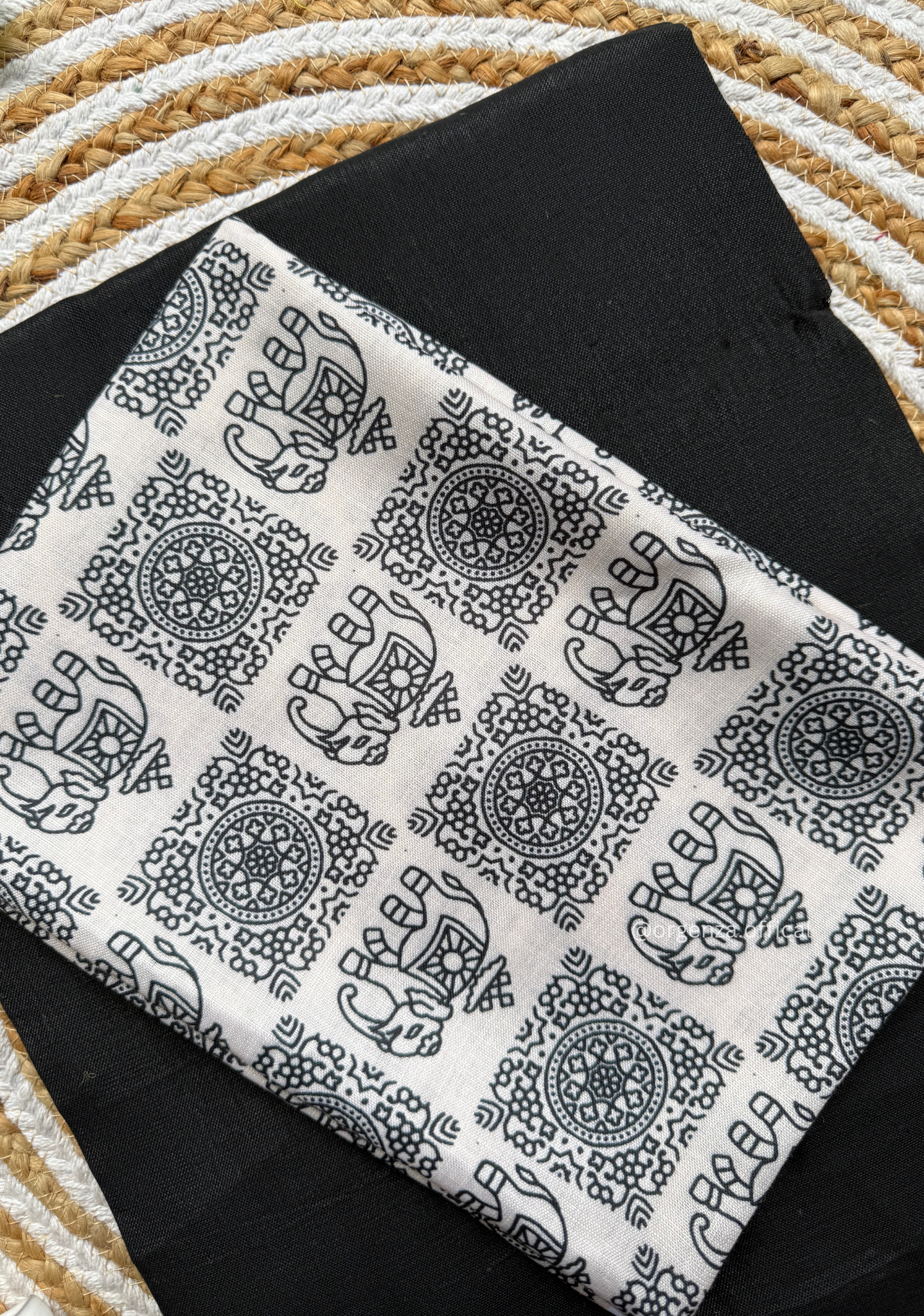 Black Colour Cotton Saree With White Elephant Print Blouse