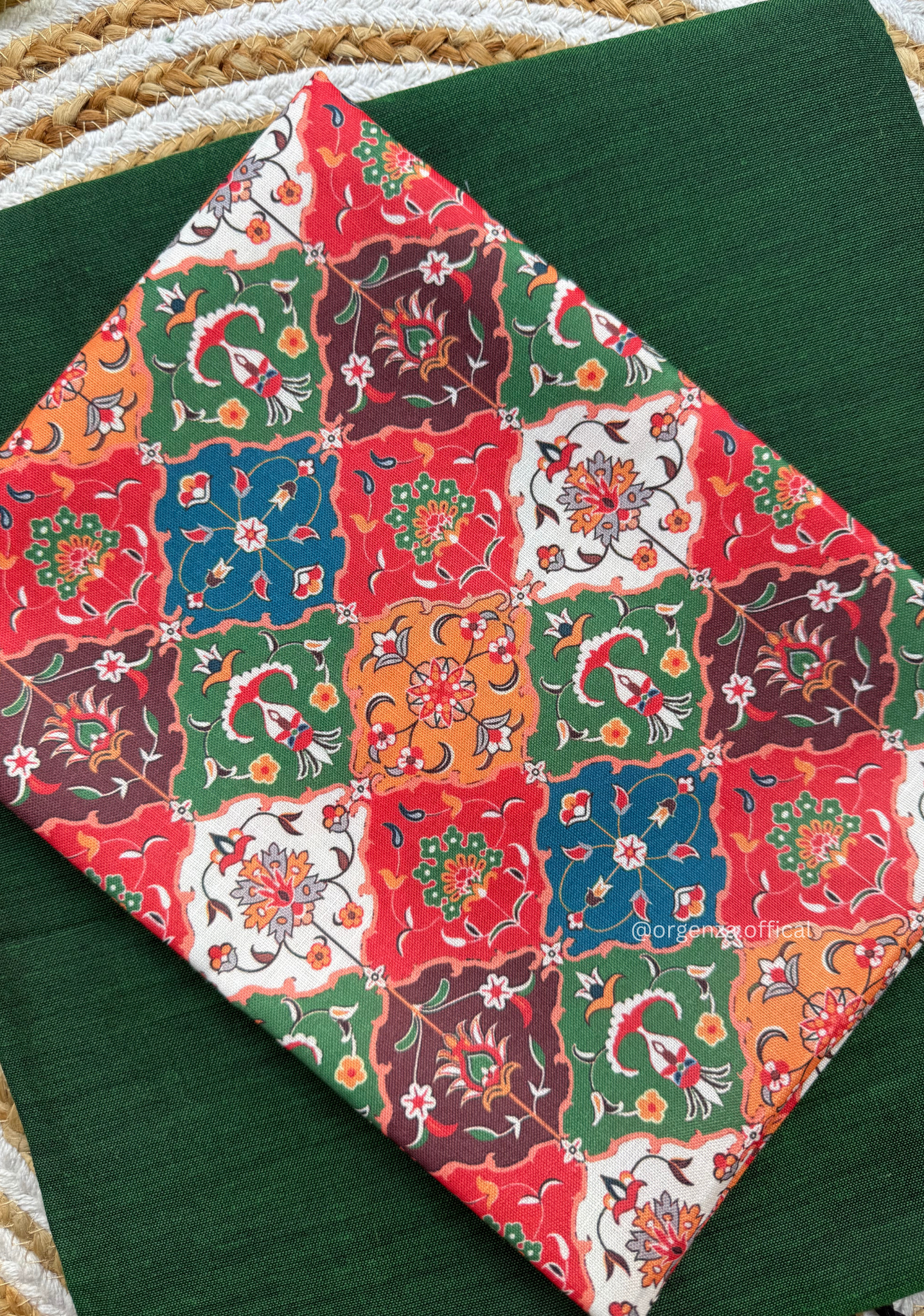 Green Colour Cotton Saree With Chex Print Blouse - Orgenza Store - digisoch