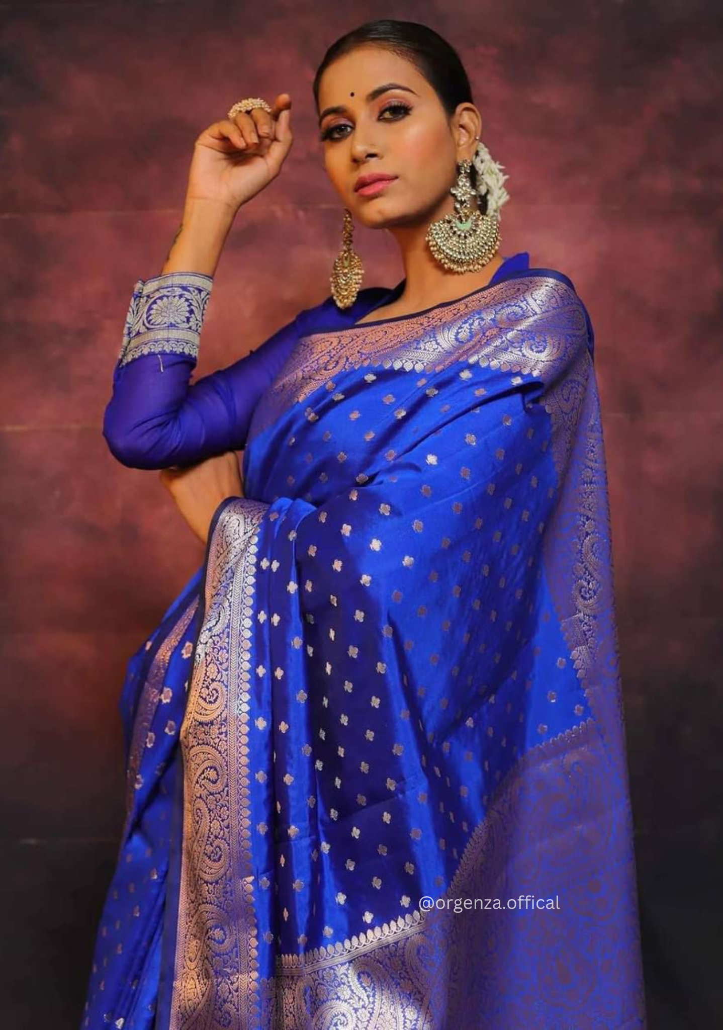 Lichi Silk Saree With Jacquard Zari Work