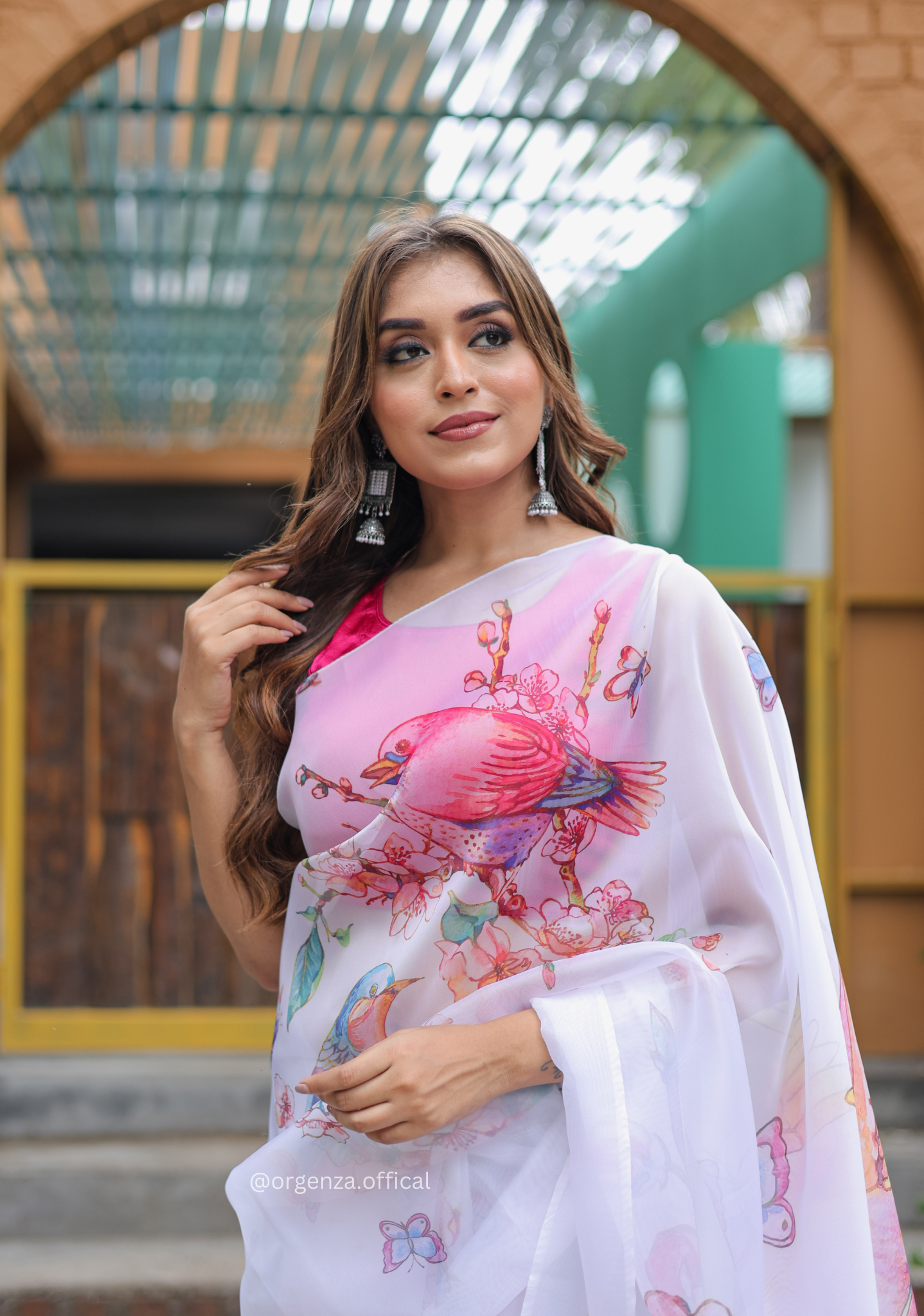 White Colour Butterfly Digital Print Saree - Orgenza Store