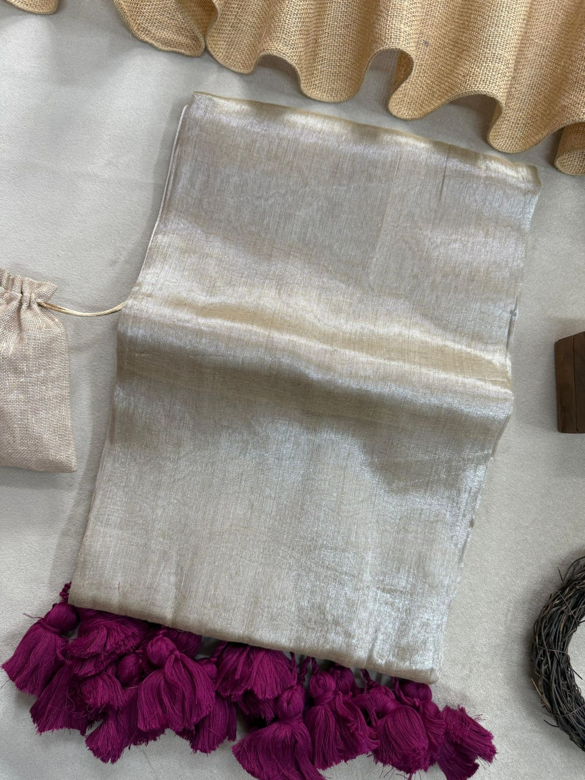 Off White Dual Tone Handloom Raga Tissue Saree With Pink Tassels - Orgenza Store