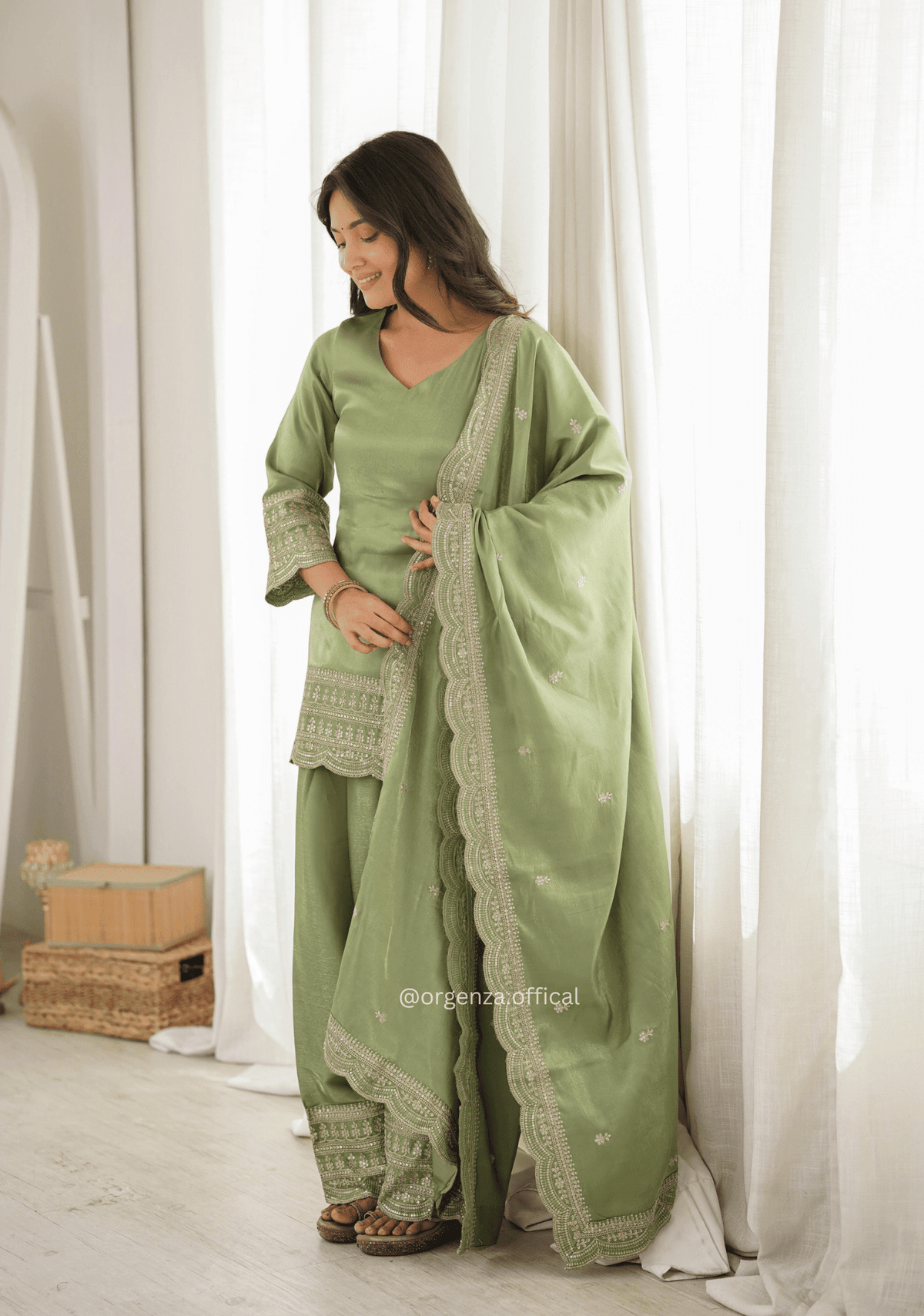 Glass Roman Silk Traditional Farshi Suit - Orgenza Store - digisoch