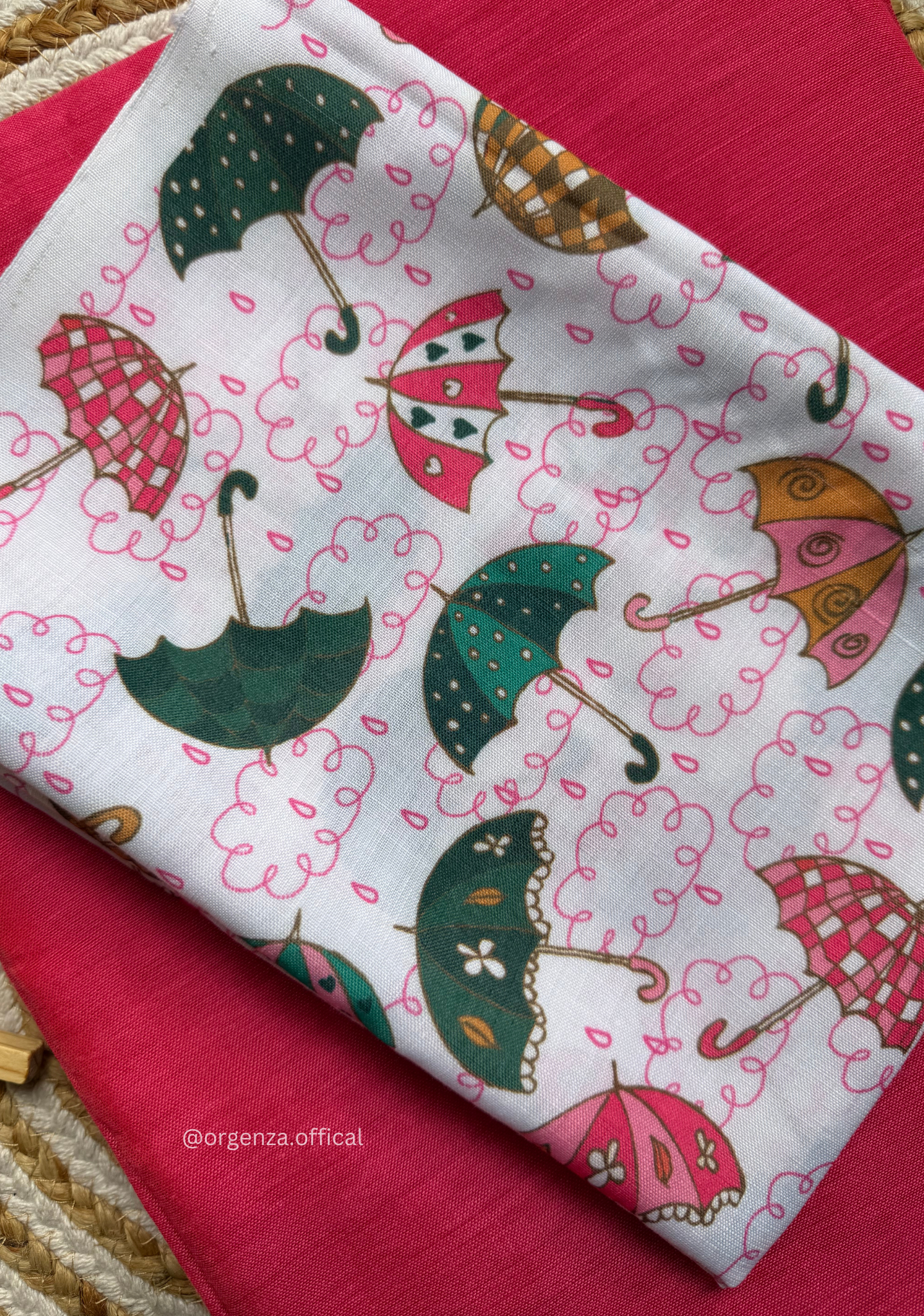 Pink Colour Cotton Saree With Umbrella Print Blouse