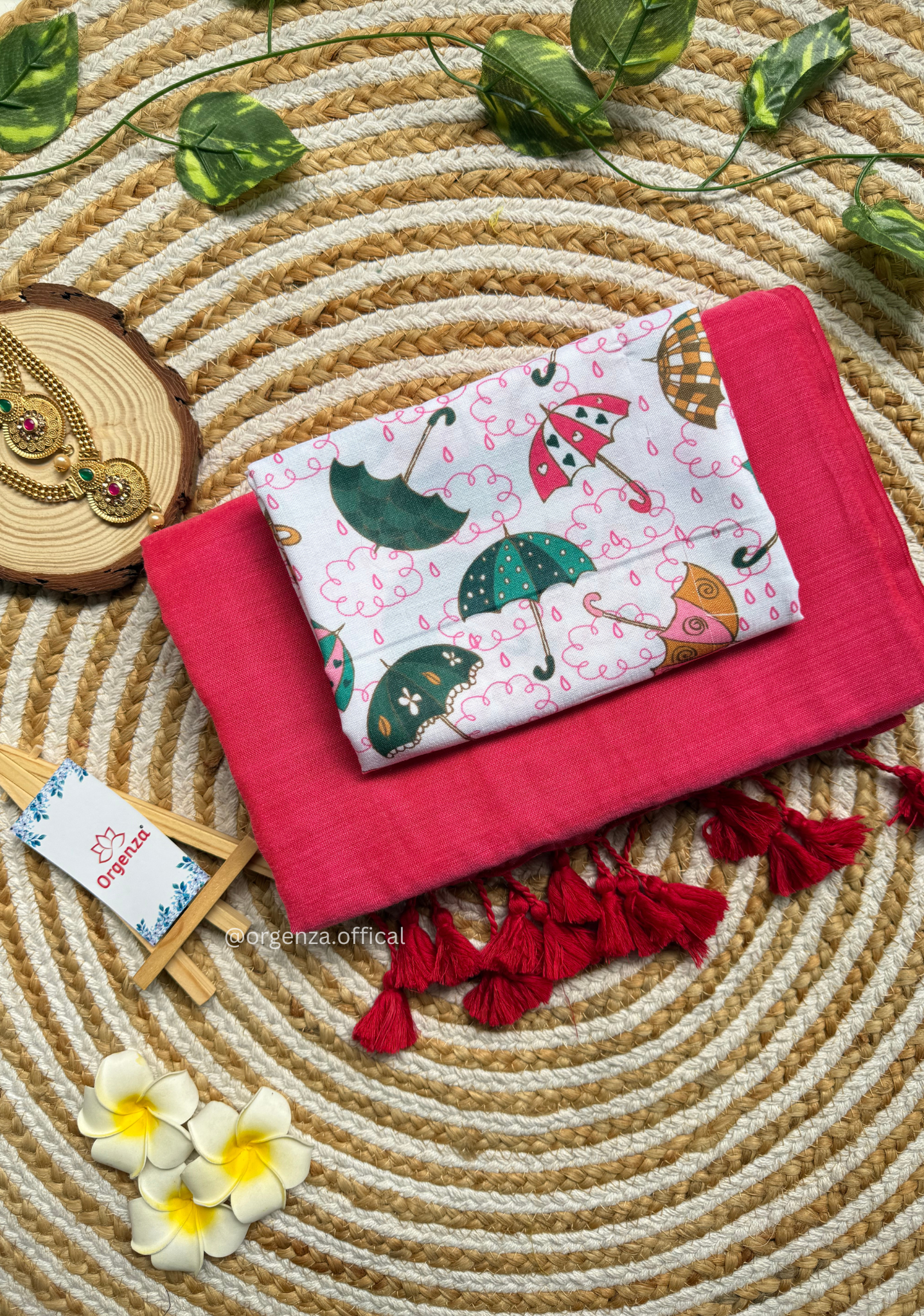 Pink Colour Cotton Saree With Umbrella Print Blouse