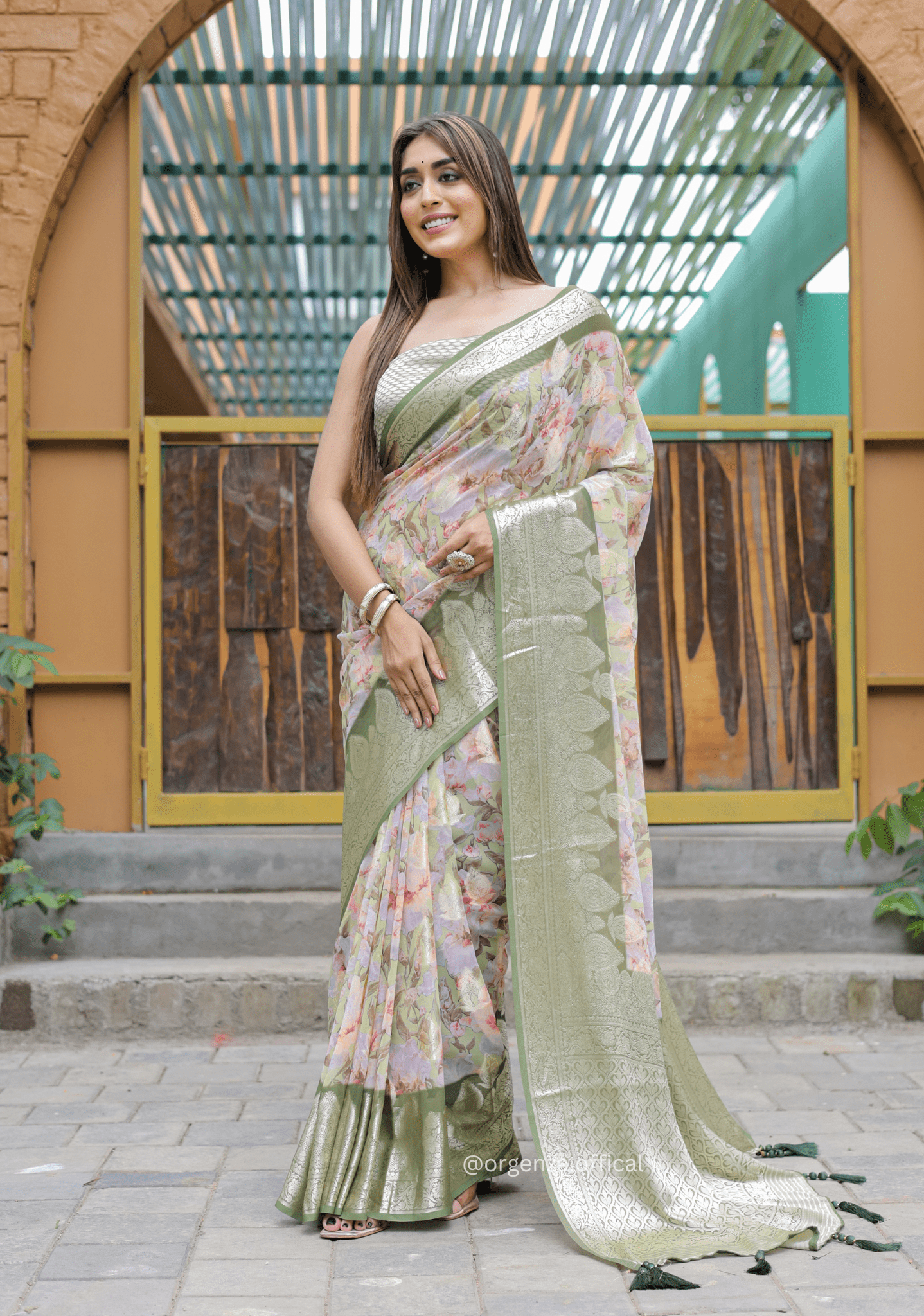 Green Georgette Saree With Viscose Border - Orgenza Store