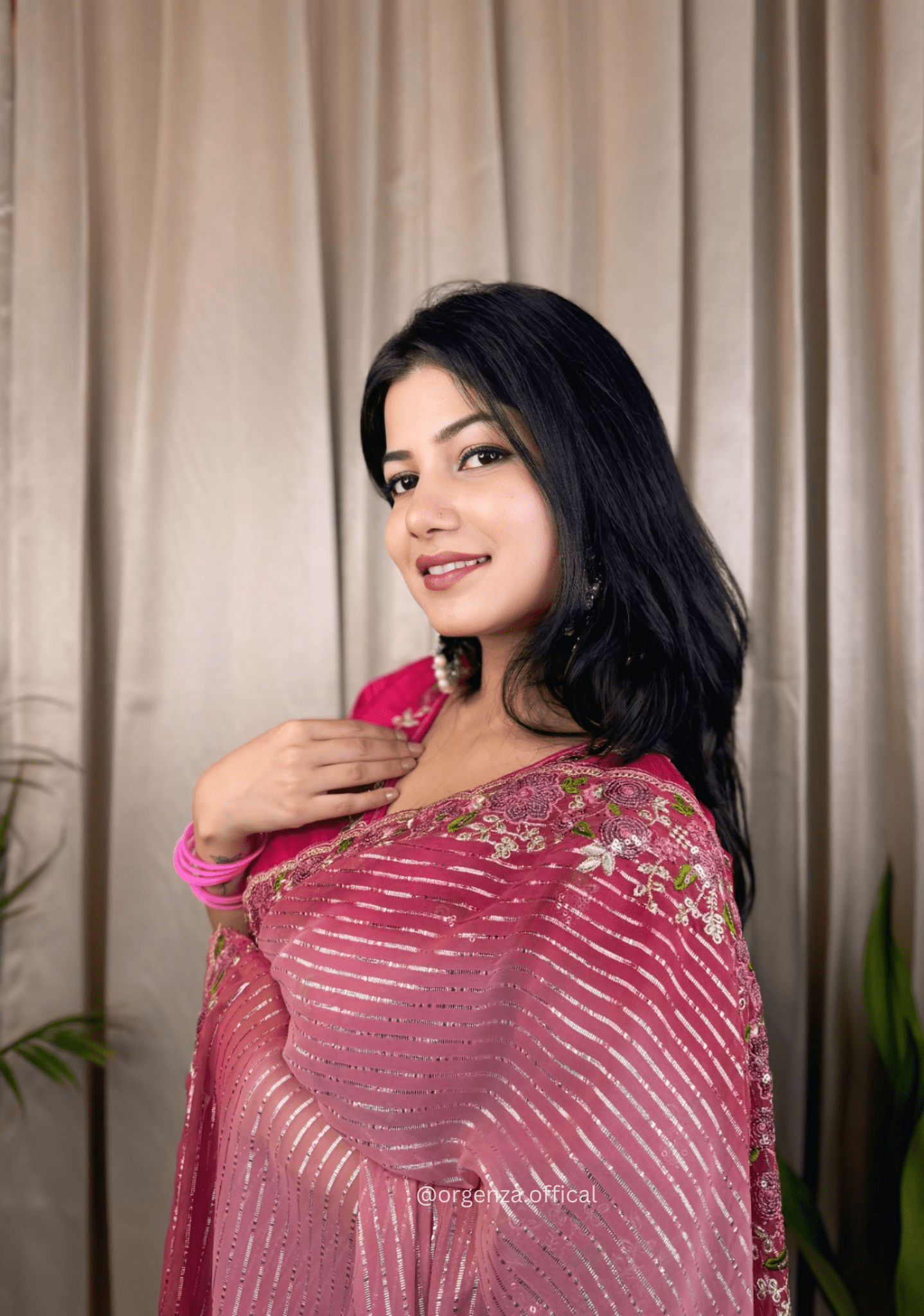 Pink Georgette Saree With Silver Weaving Lining - Orgenza Store - digisoch