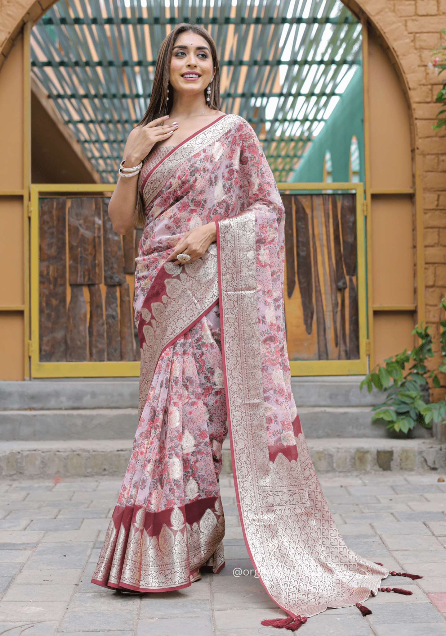 Peach Georgette Saree With Viscose Border - Orgenza Store