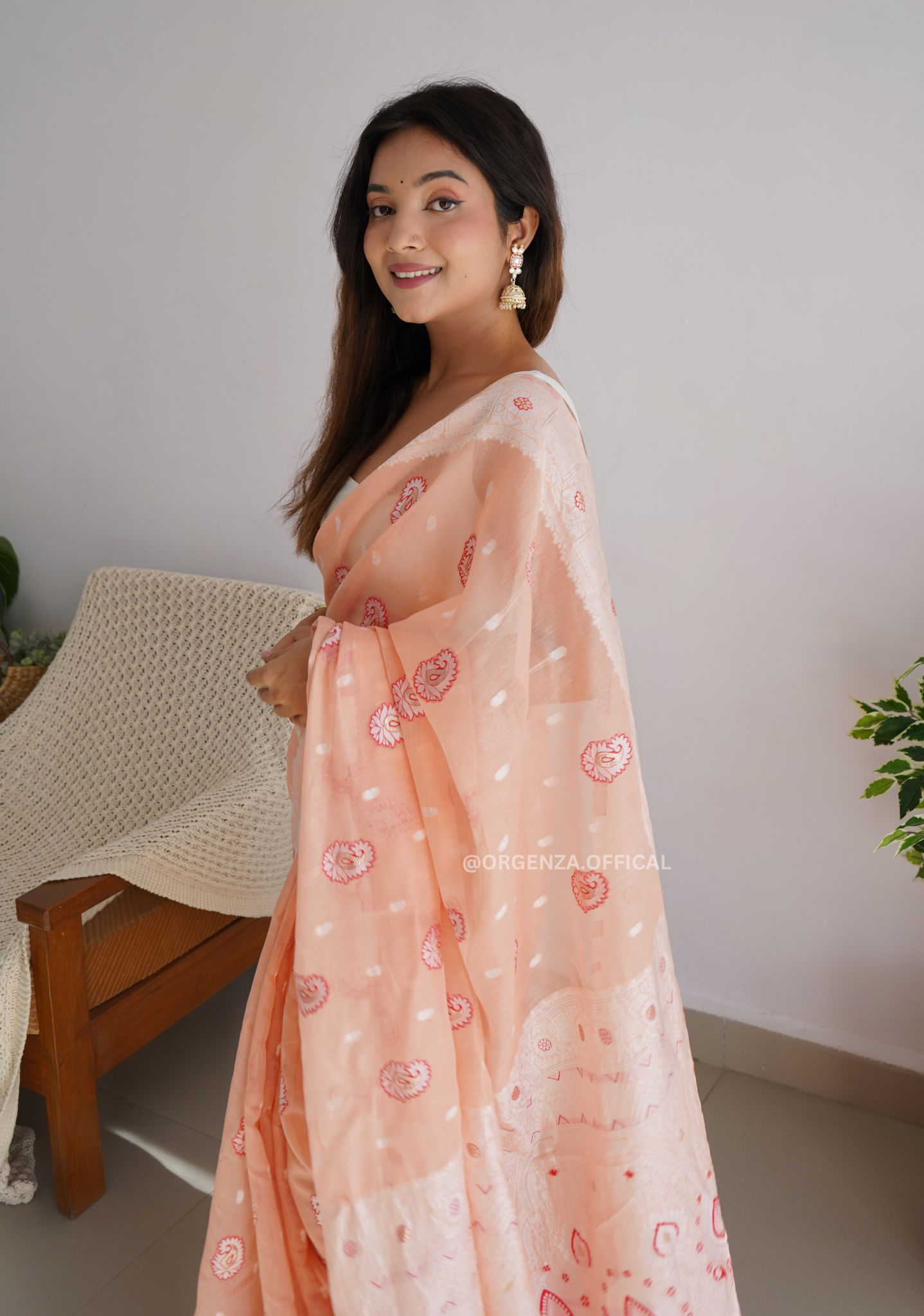 Peach Colour Linen Silk Saree - Orgenza Store