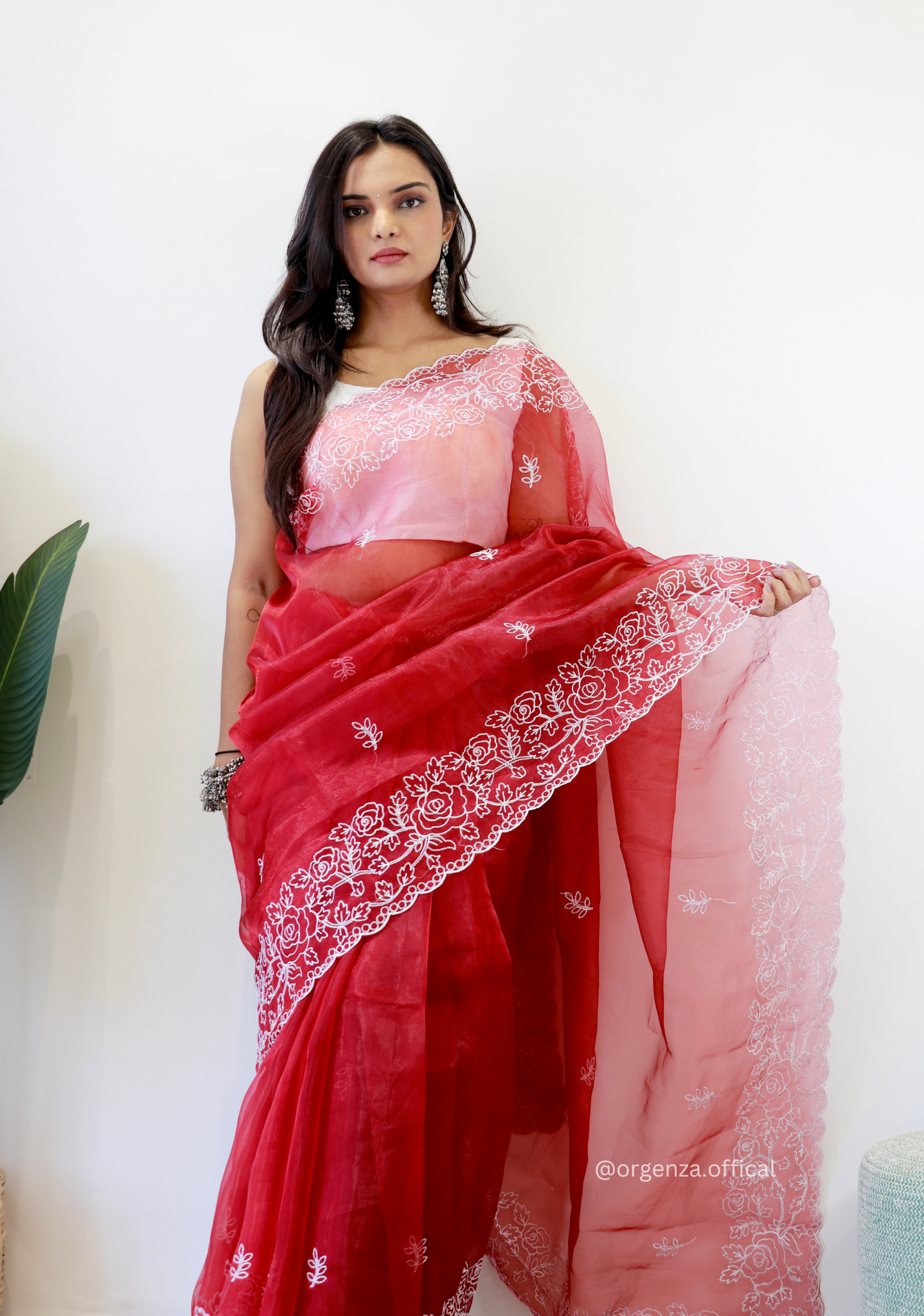 Red Colour Embroidery Thread Work Saree - Orgenza Store