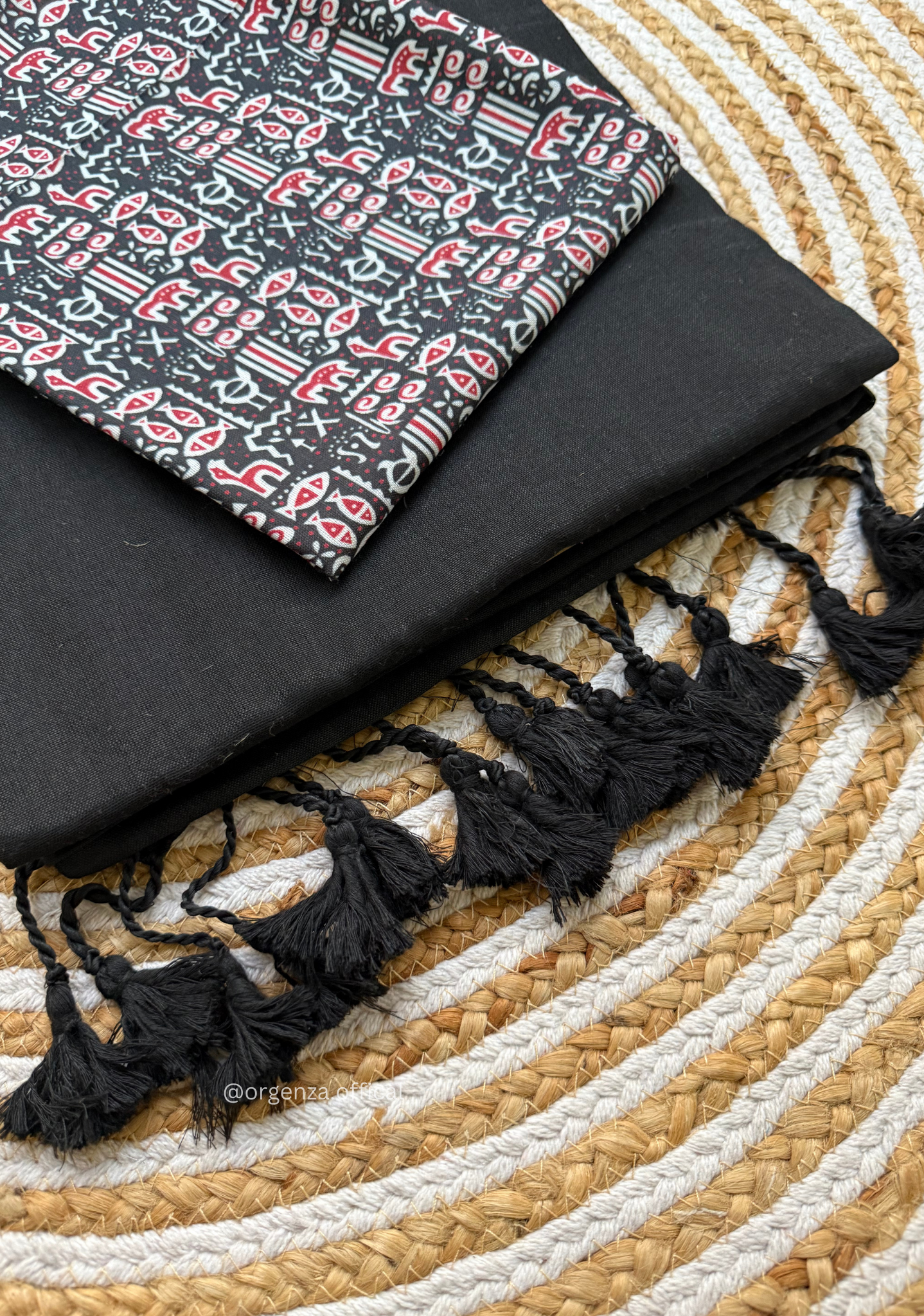 Black Colour Cotton Saree With Multi Print Blouse