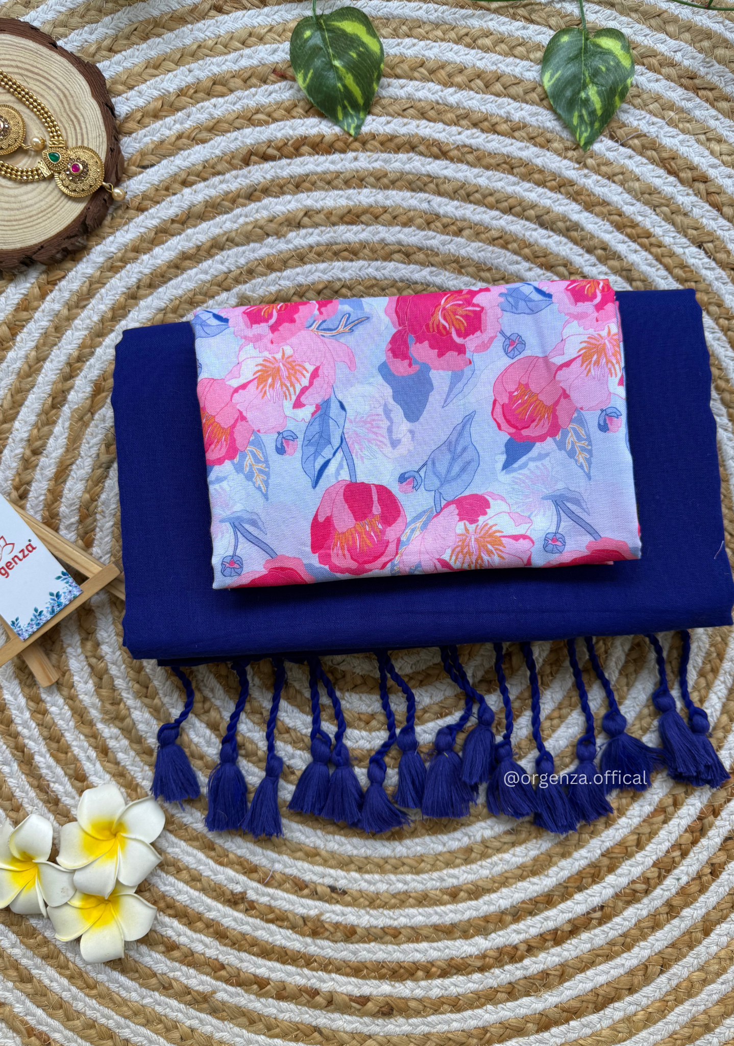 Blue Colour Cotton Saree With Baby Pink Flower Print Blouse