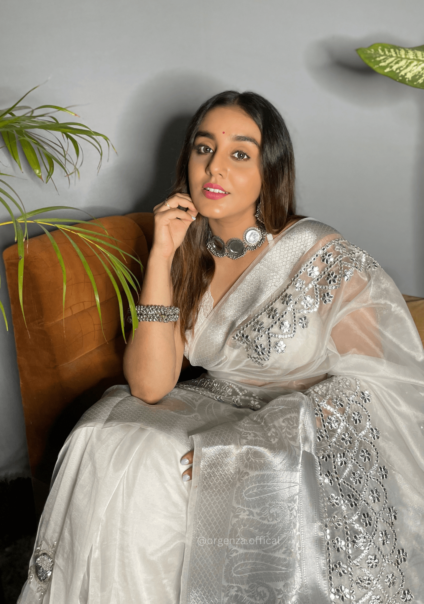 White Organza Saree With Gotta Patti Work - Orgenza Store