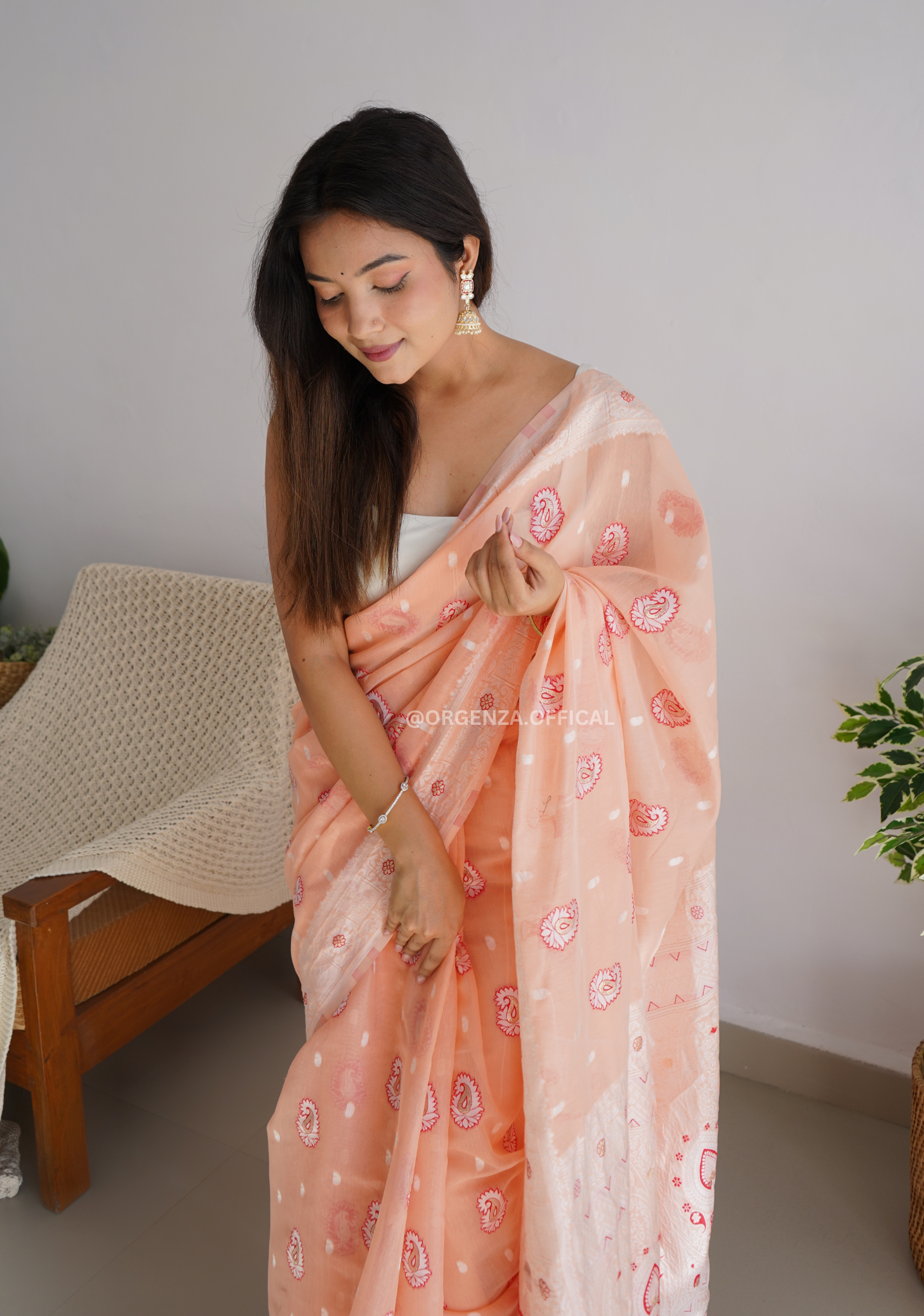 Peach Colour Linen Silk Saree - Orgenza Store