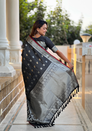 Black Colour Silk Saree With Gold And Silver Zari - Orgenza Store
