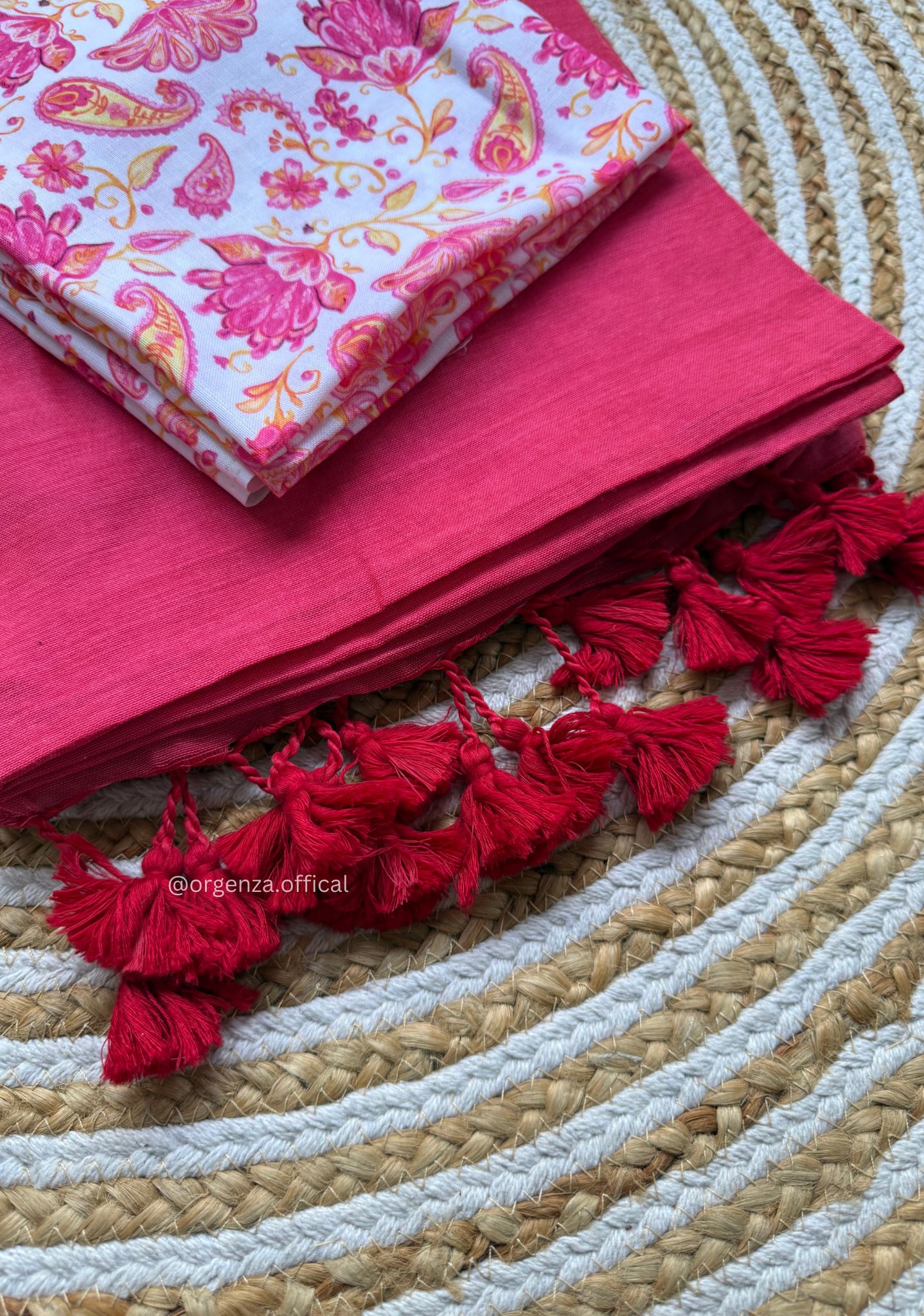 Pink Colour Cotton Saree With White Pink Multi Print Blouse