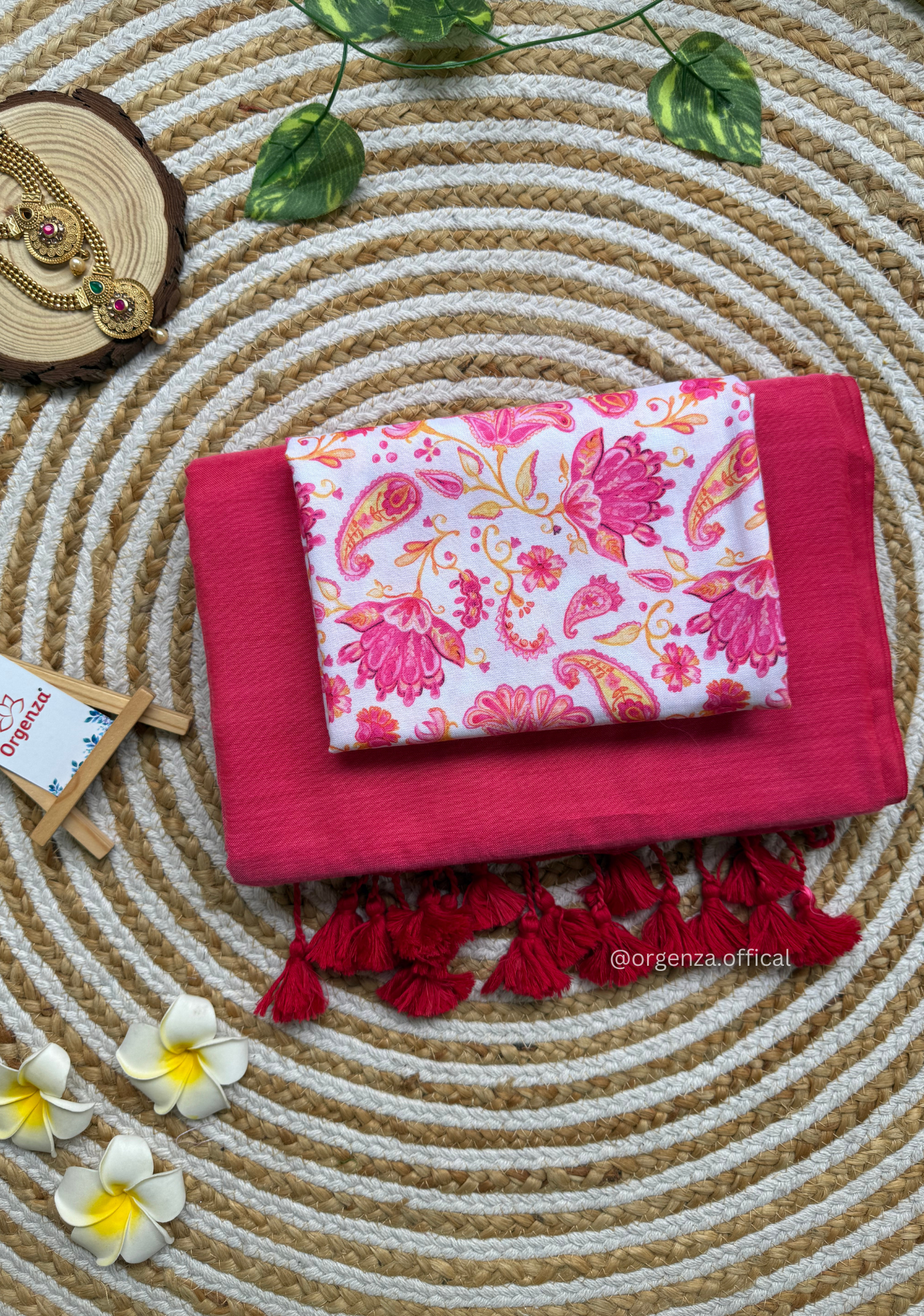 Pink Colour Cotton Saree With White Pink Multi Print Blouse