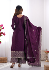 Chinon Silk Fabric Straight Fit Kurta With Dupatta Set