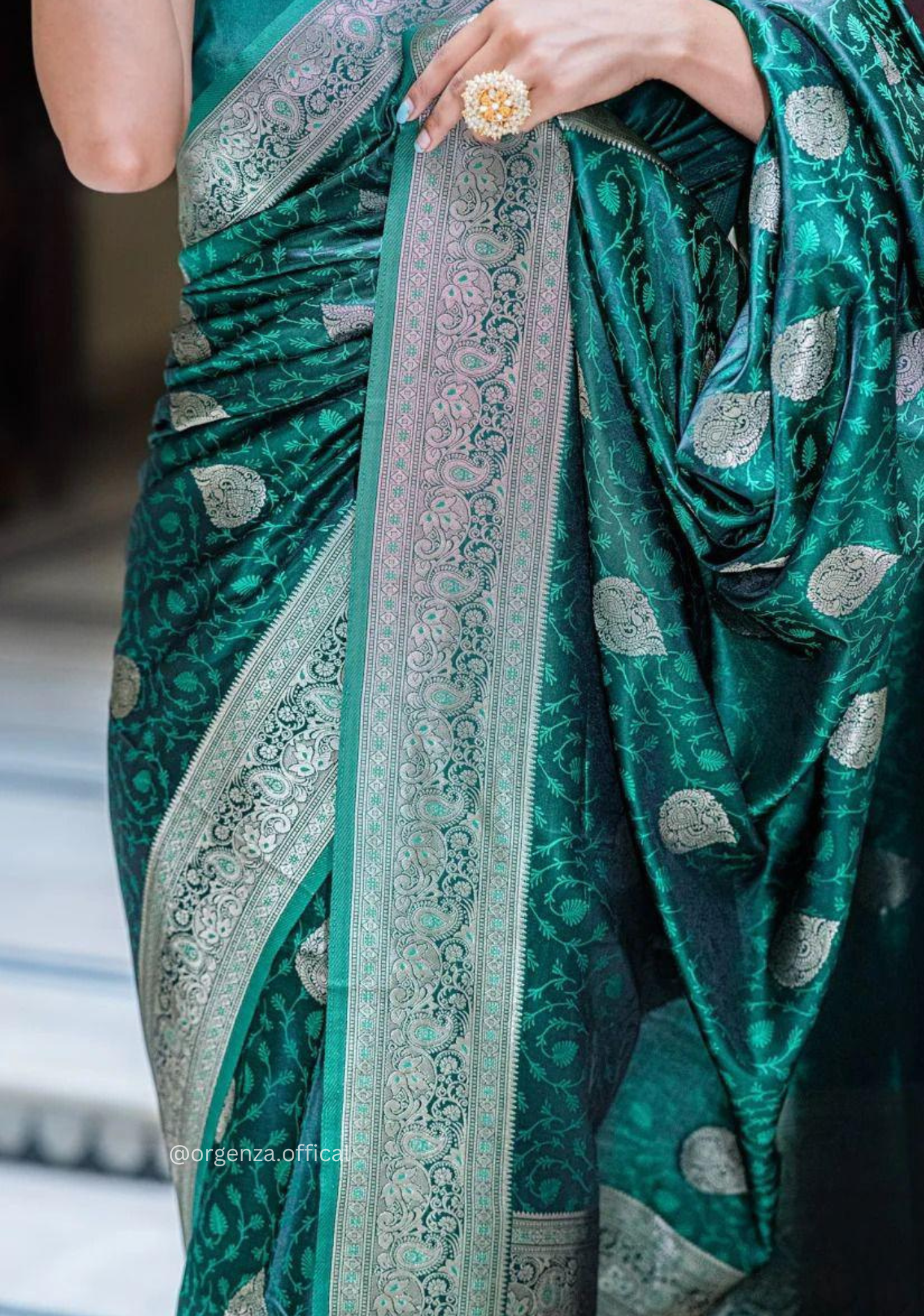 Green Colour Lichi Silk Saree With Jacquard Zari Work