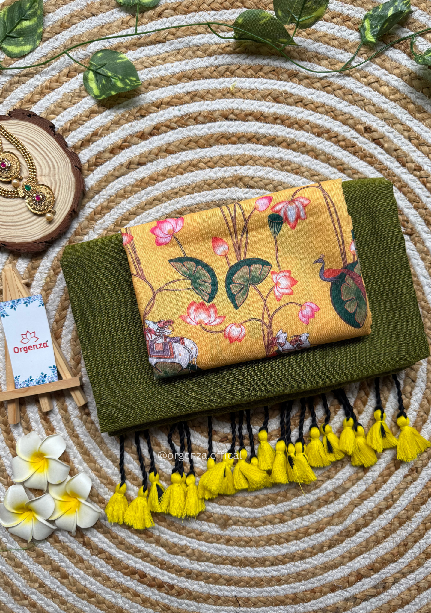 Mehendi Green Cotton Saree With Yellow Print Blouse