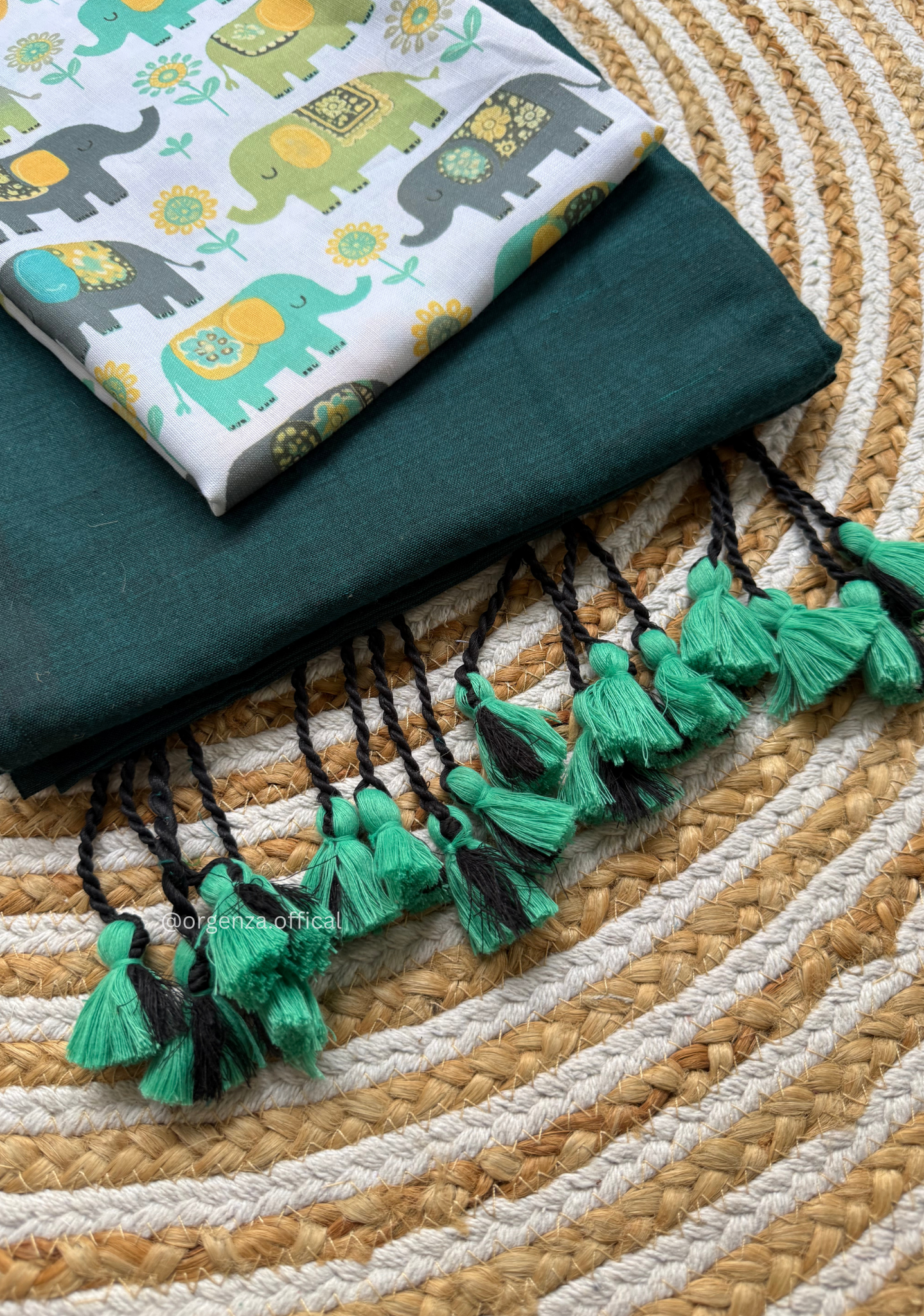 Rama Green Colour Cotton Saree With Baby Elephant Print Blouse