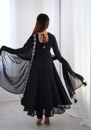 Black Colour Georgette Anarkali With Dupatta And Pant - Orgenza Store