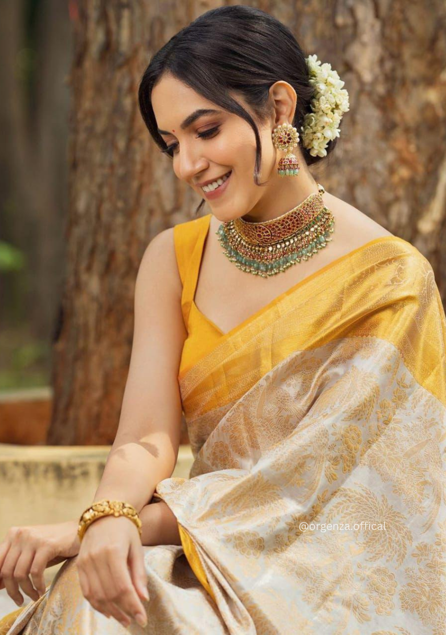 Yellow Colour Rich Pallu Saree Jacquard Zari With Blouse