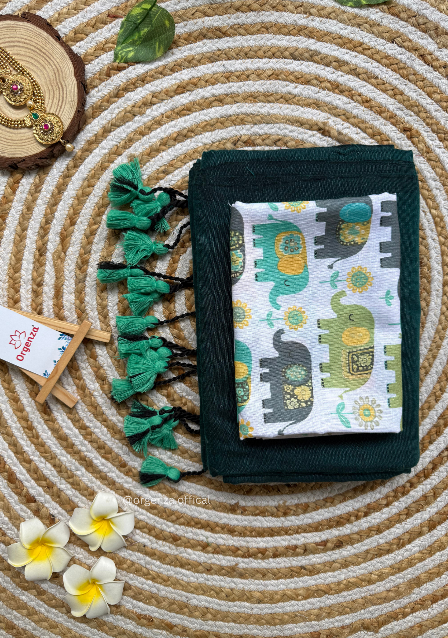 Rama Green Colour Cotton Saree With Baby Elephant Print Blouse
