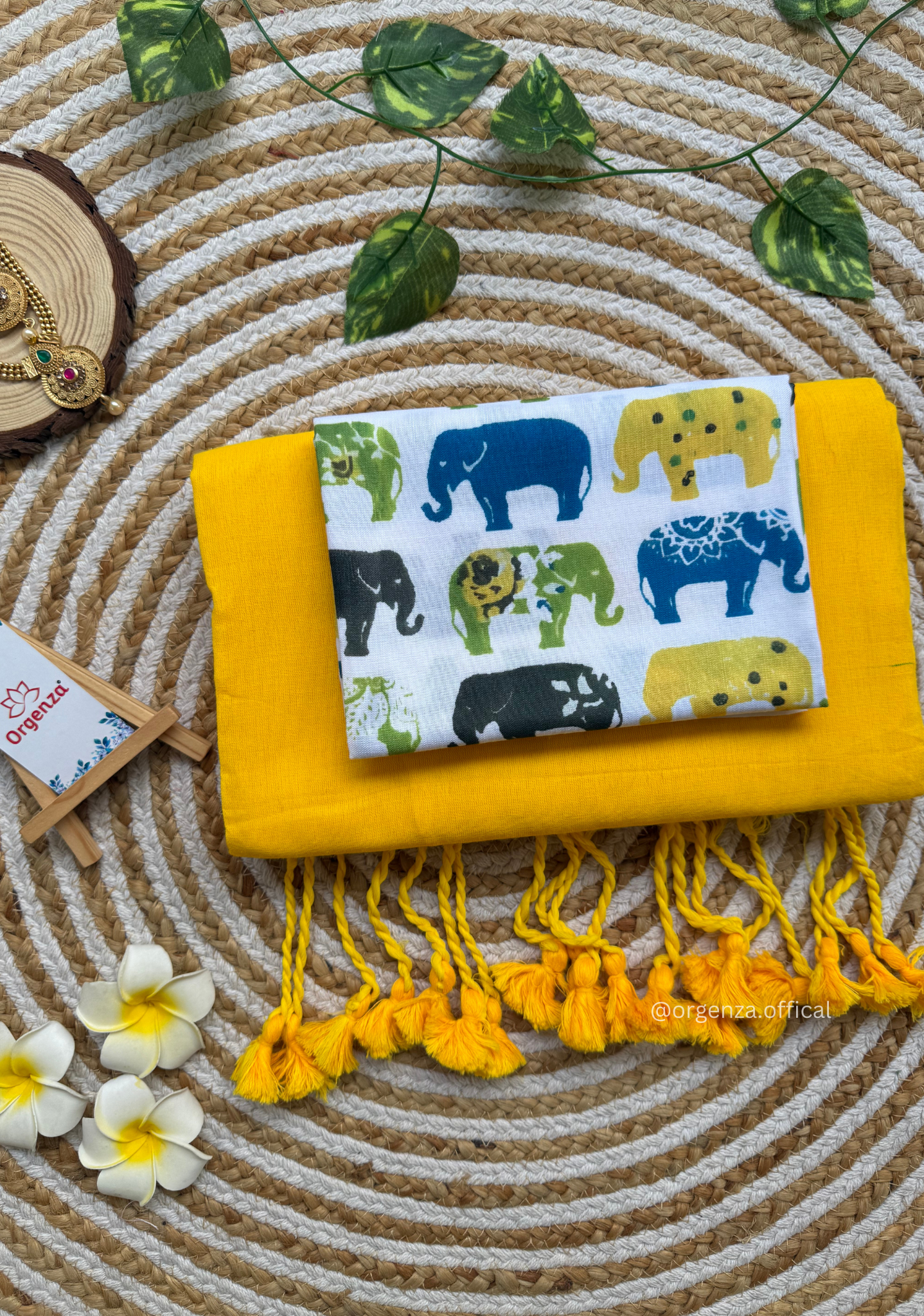 Yellow Colour Cotton Saree With Multi Elephant Print Blouse