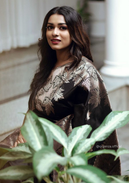 Lichi Silk Saree With Jacquard Zari Work