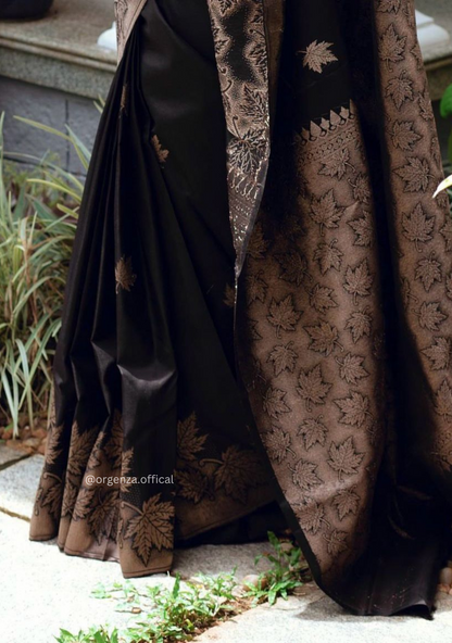 Lichi Silk Saree With Jacquard Zari Work