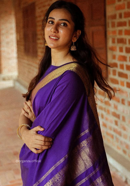 Lichi Silk Saree With Jacquard Zari Work