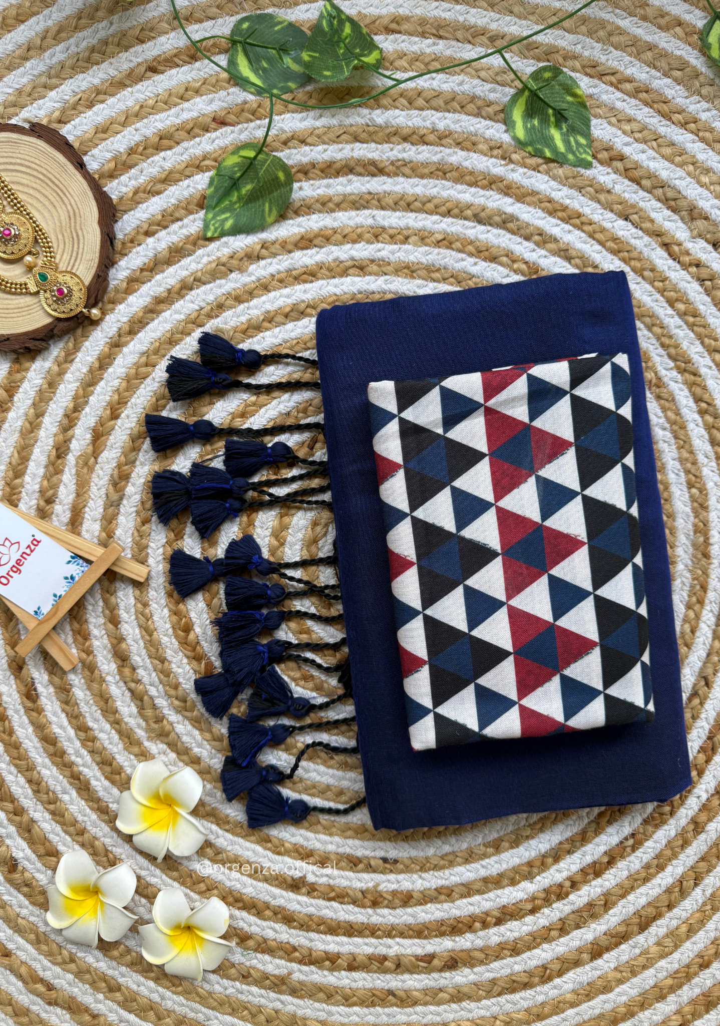 Blue Colour Cotton Saree With Tringle Print Blouse
